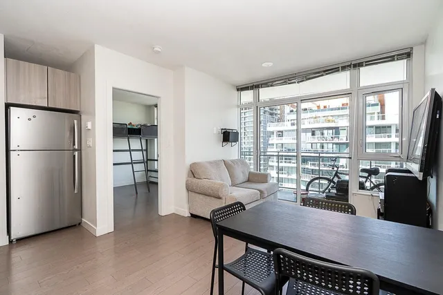 2302 - 13308 CENTRAL AVENUE, Surrey 5