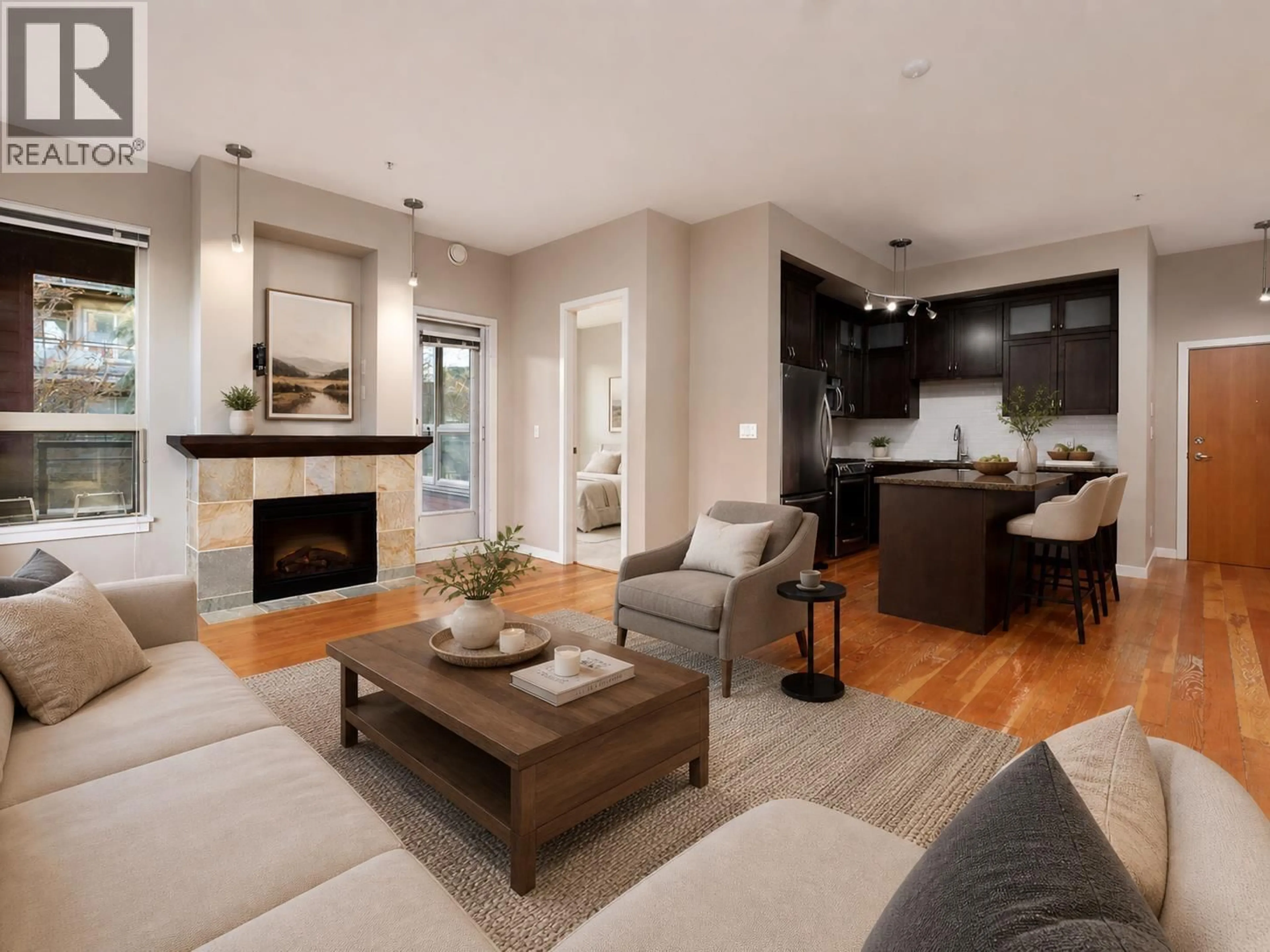 Living room with furniture, unknown for 209 - 240 SALTER STREET, New Westminster British Columbia V3M0C1