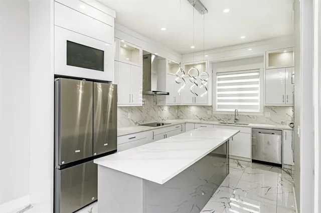 14711 62A AVENUE, Surrey 5
