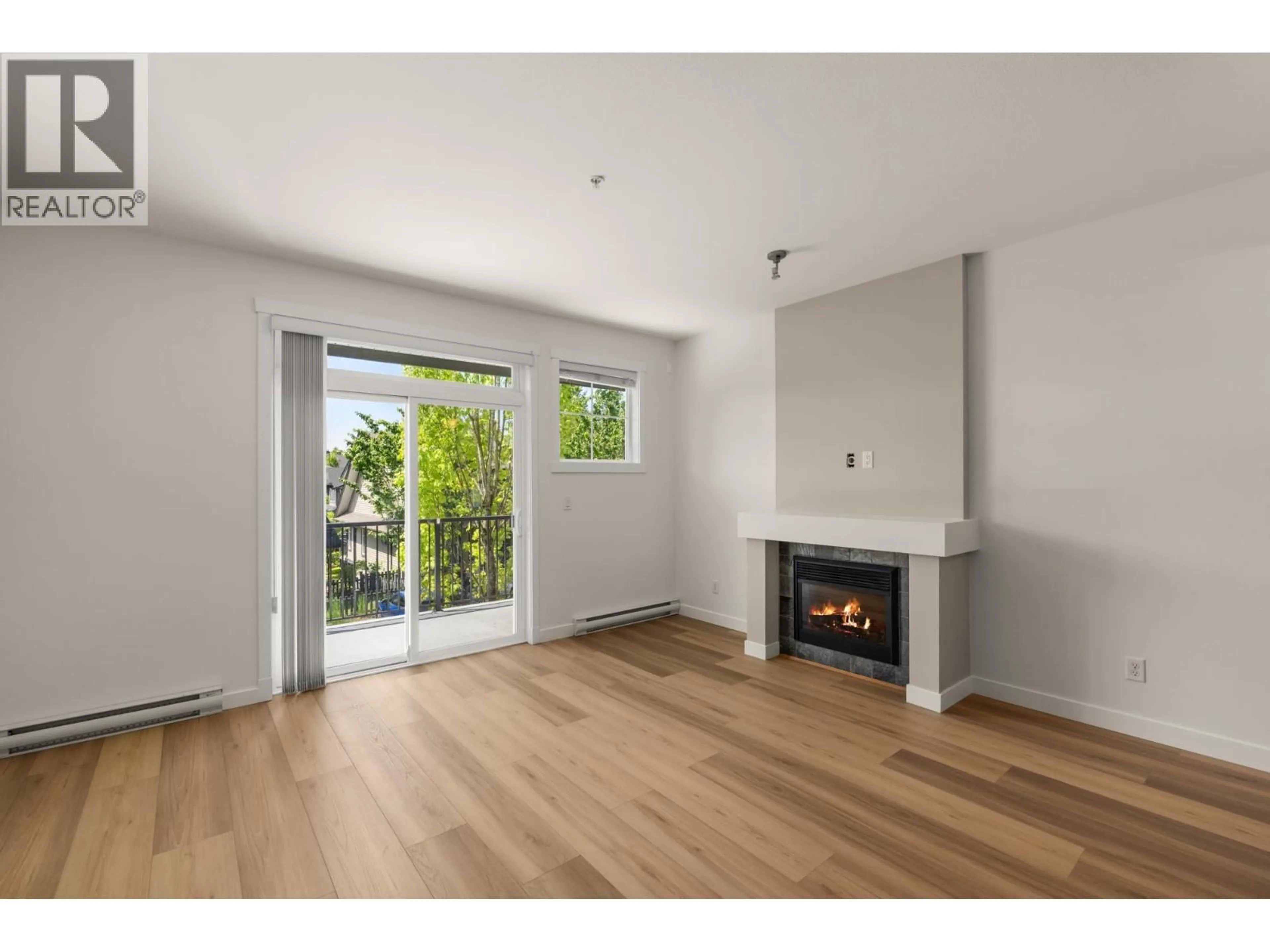 A pic of a room for 16 - 13819 232 STREET, Maple Ridge British Columbia V4R0C7