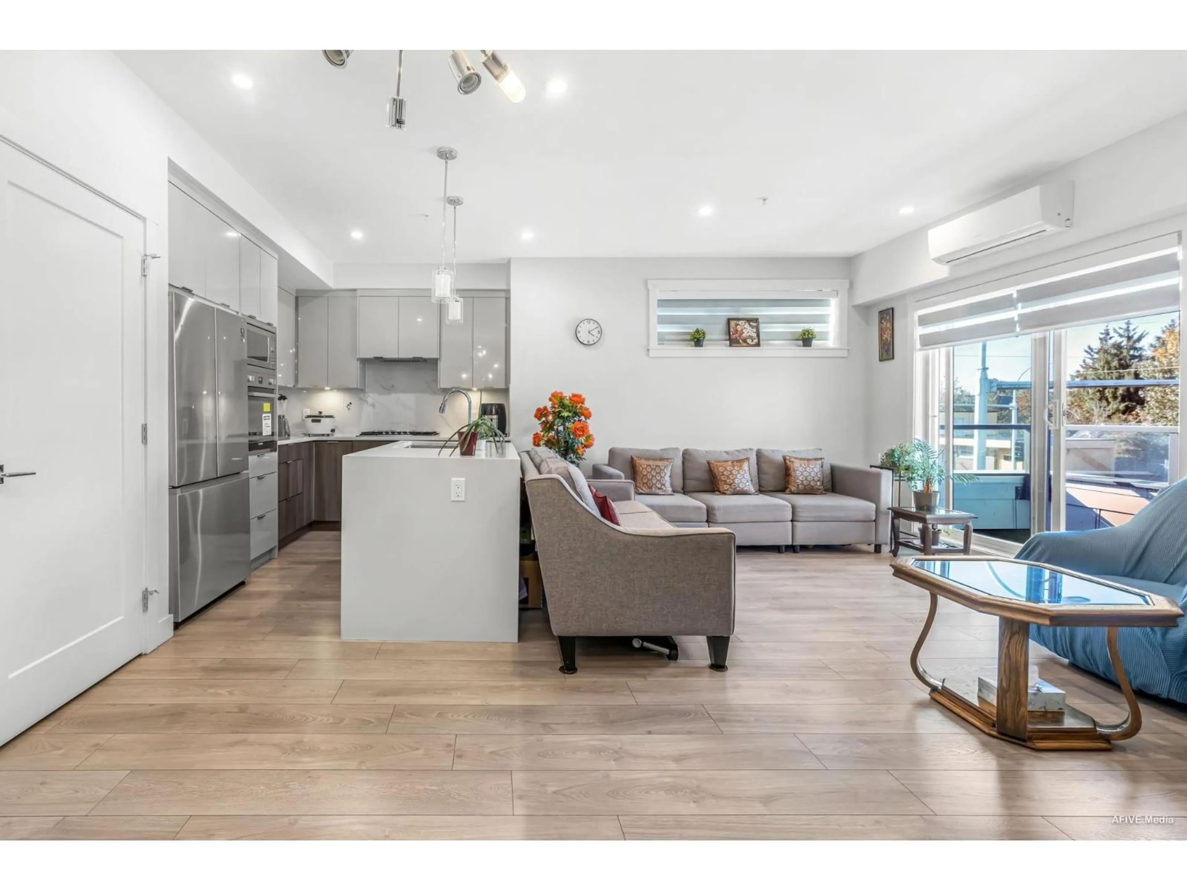 Open concept kitchen, unknown for B208 - 14438 72 AVENUE, Surrey British Columbia V3S2E7