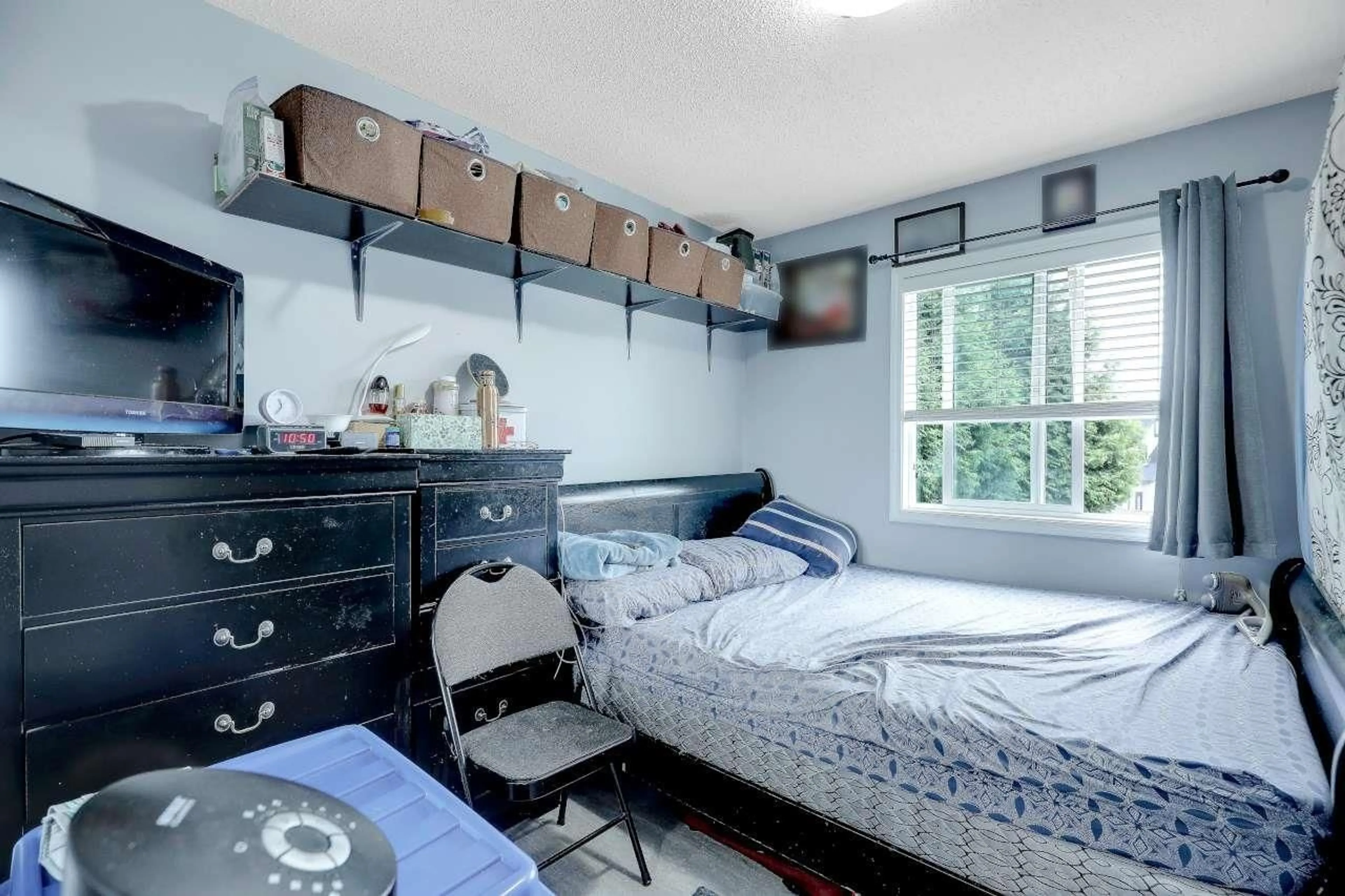 Bedroom with bed, unknown for 15033 ASHBY PLACE, Surrey British Columbia V3S5G2