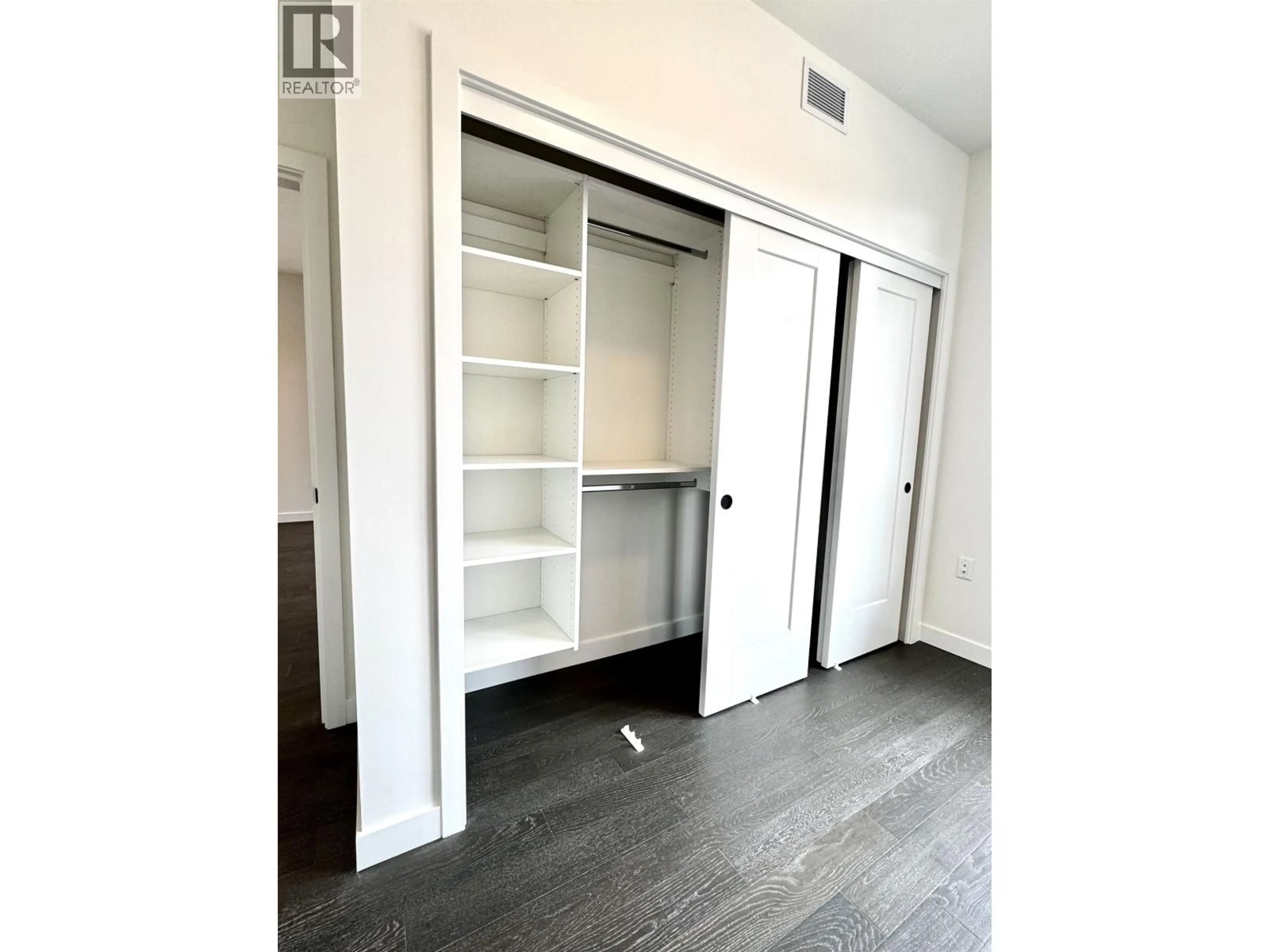 Storage room or clothes room or walk-in closet for 211 - 8398 OAK STREET, Vancouver British Columbia V6P0L9