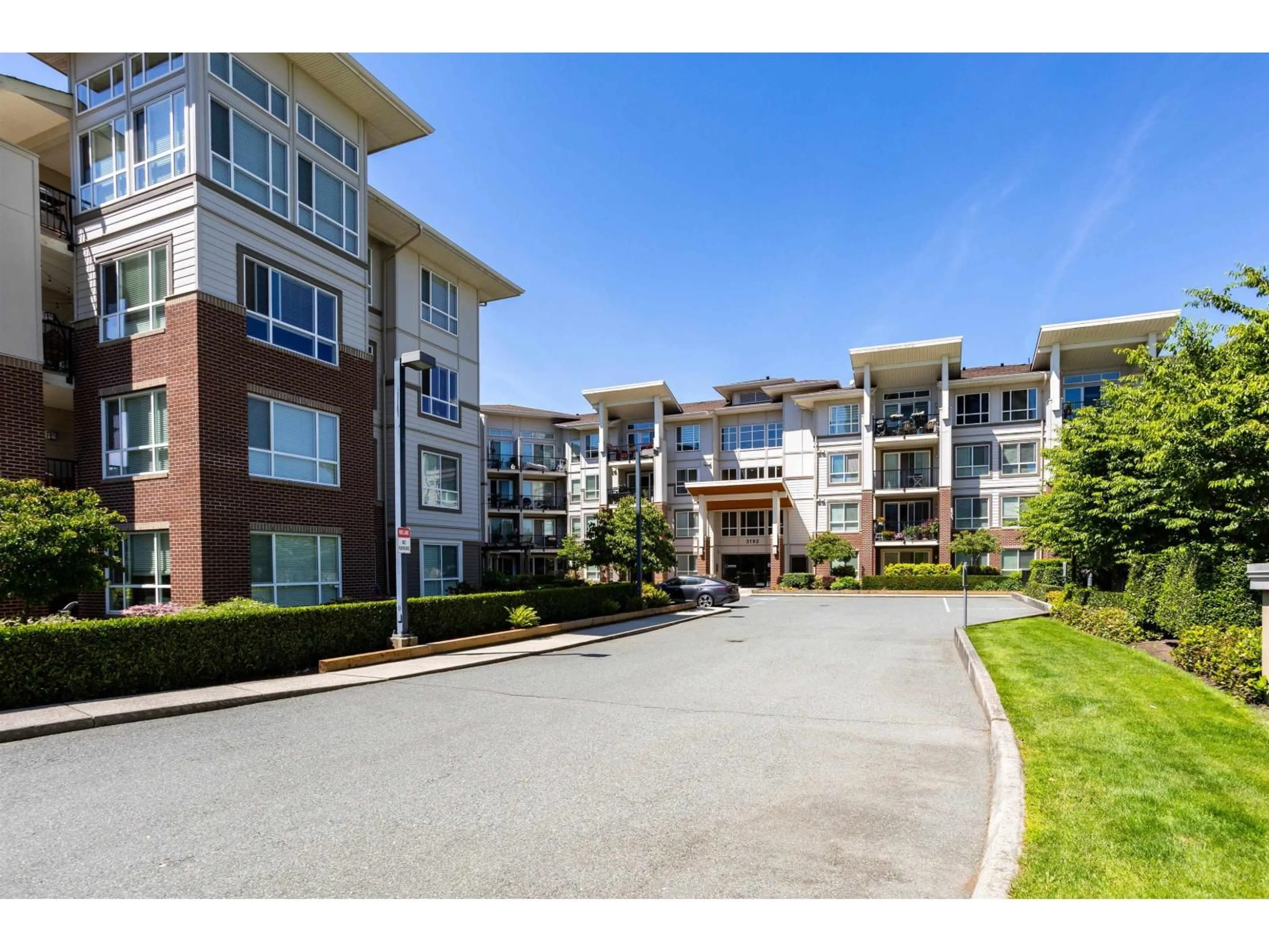 Unknown for 413 - 3192 GLADWIN ROAD, Abbotsford British Columbia V2T6M9
