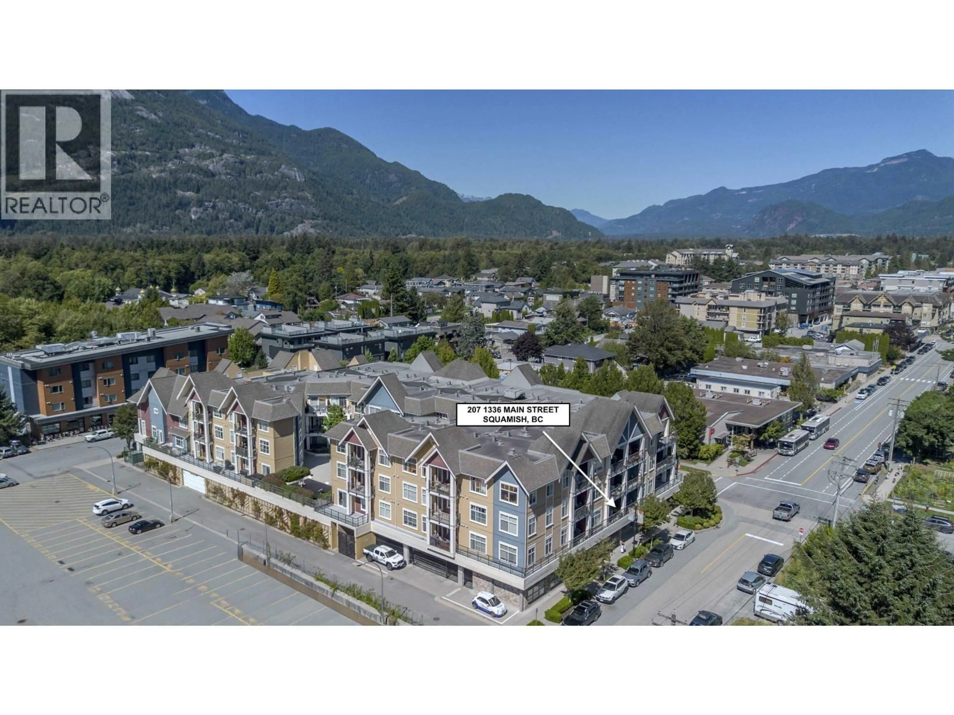 A pic from outside/outdoor area/front of a property/back of a property/a pic from drone, mountain view for 207 - 1336 MAIN STREET, Squamish British Columbia V8B0R2