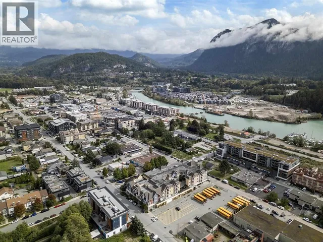 207 - 1336 MAIN STREET, Squamish 3
