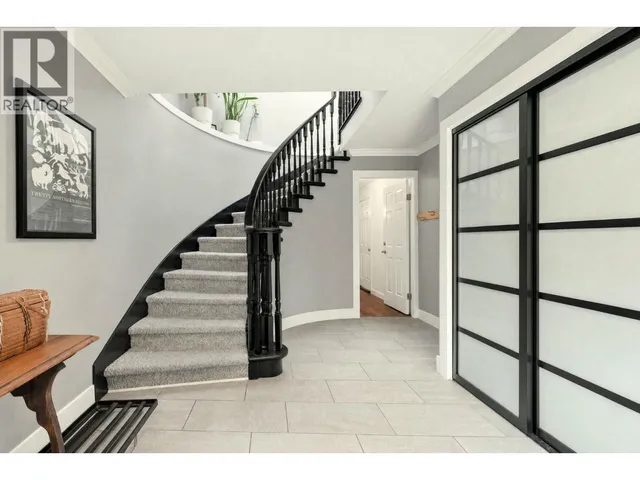 2183 NAPIER STREET, Vancouver 5