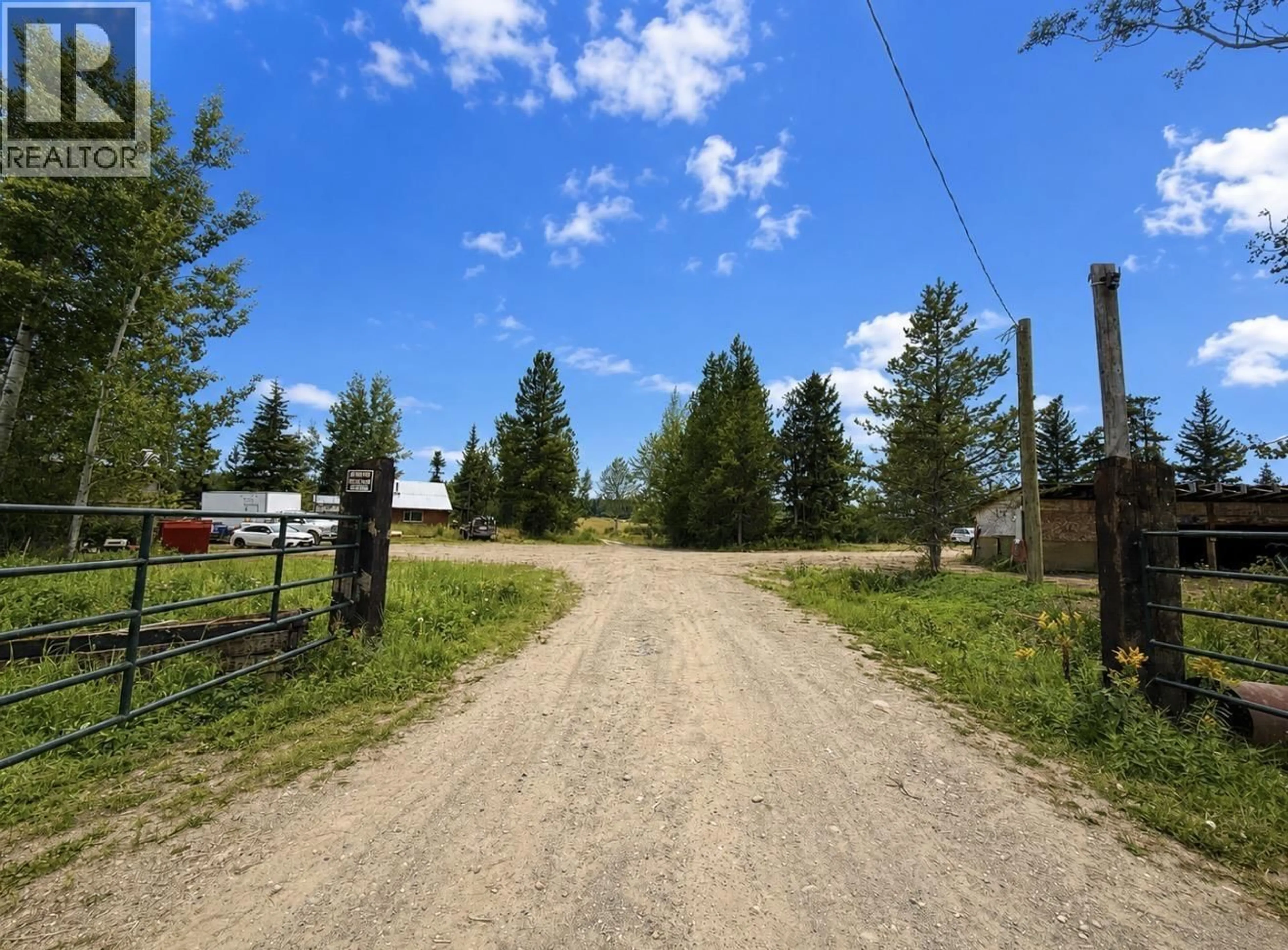 Unknown for 10495 MINCHIN ROAD, Prince George British Columbia V2N6G5