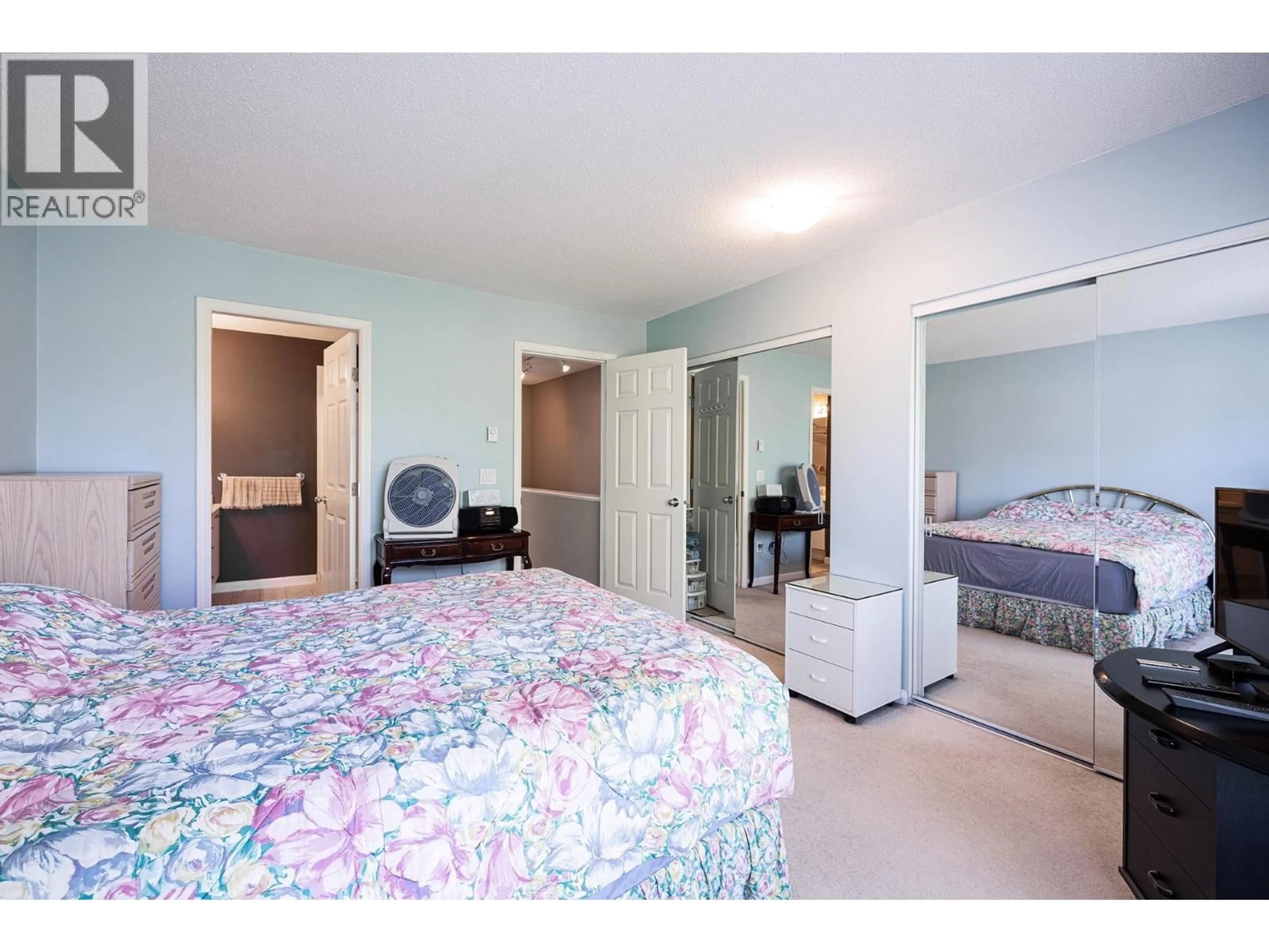 A pic of a room for 28 - 3711 ROBSON COURT, Richmond British Columbia V7C5T8
