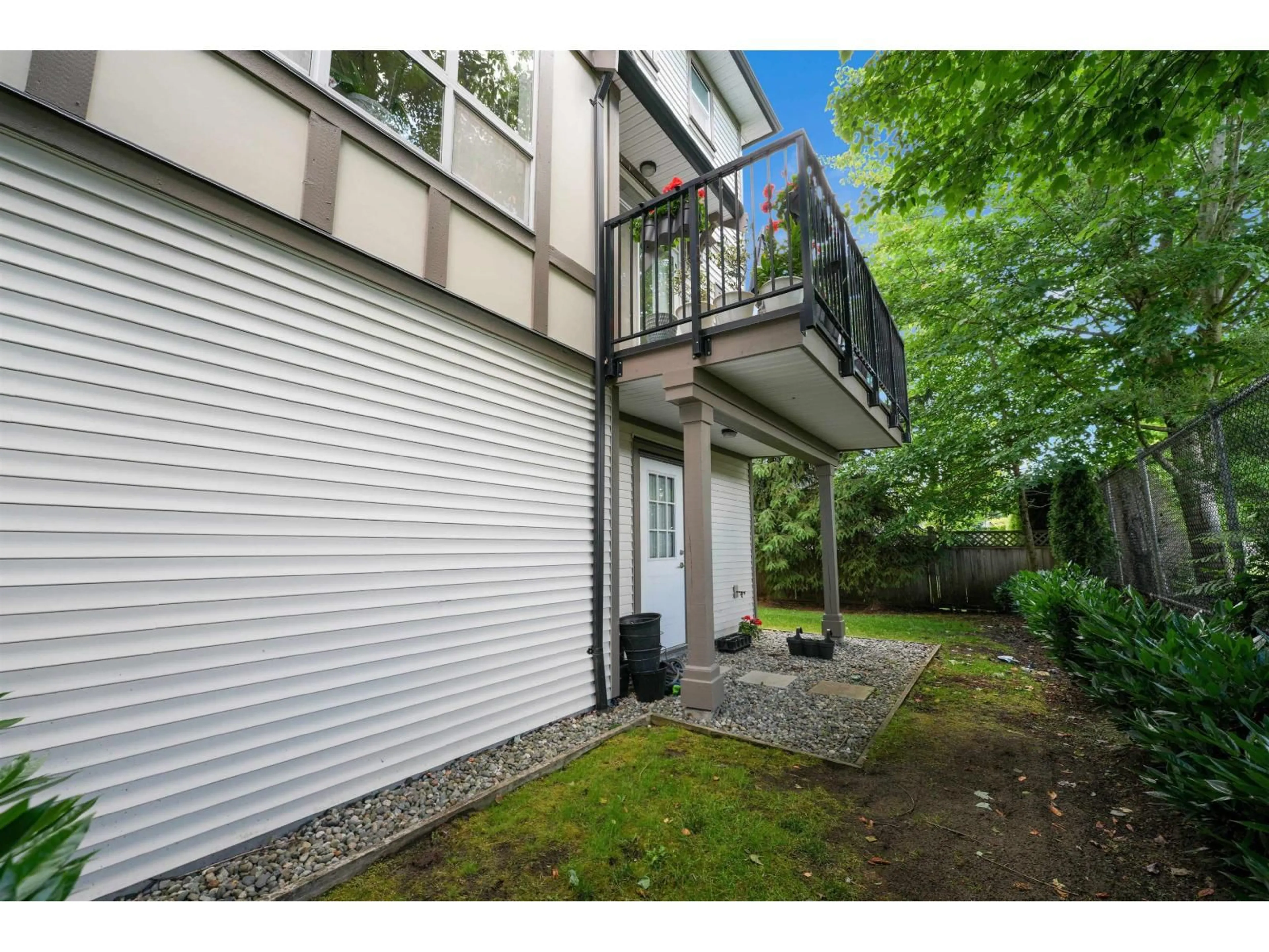 Unknown for 30 - 7848 209 STREET, Langley British Columbia V6B0G4