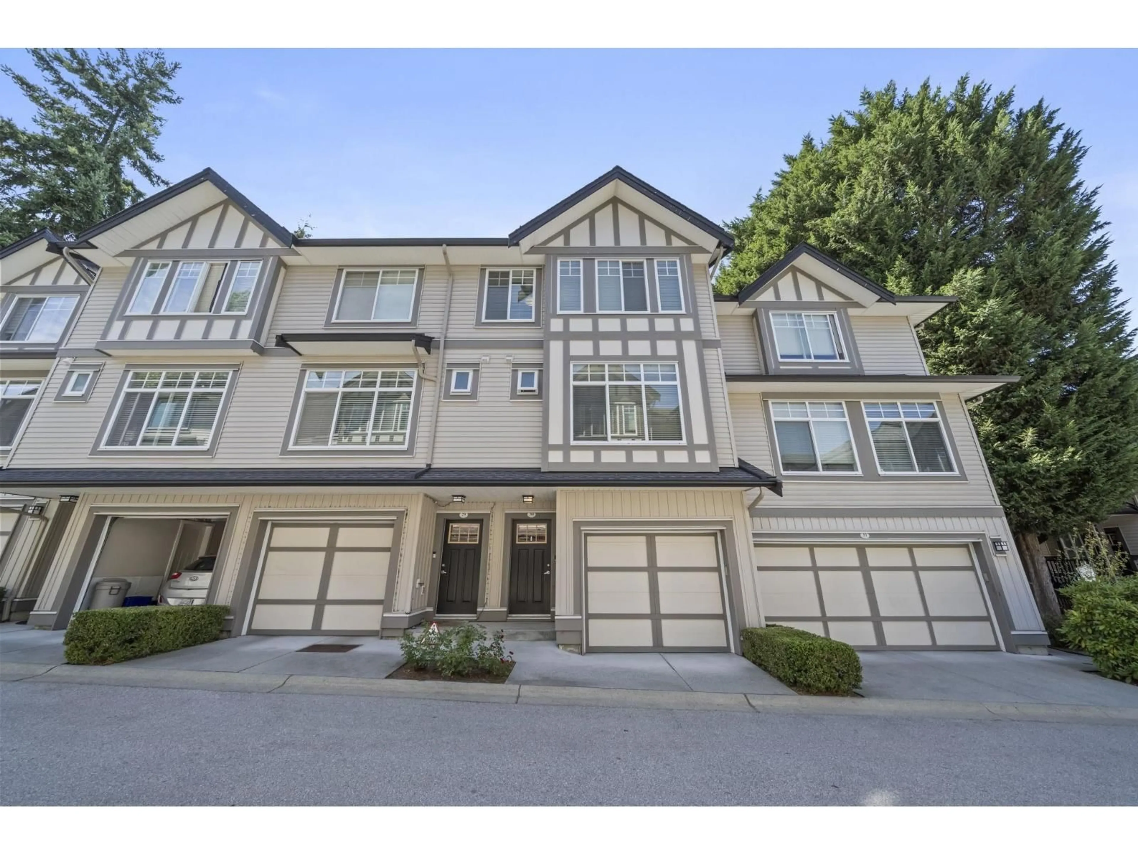Unknown for 30 - 7090 180 STREET, Surrey British Columbia V3S3T9