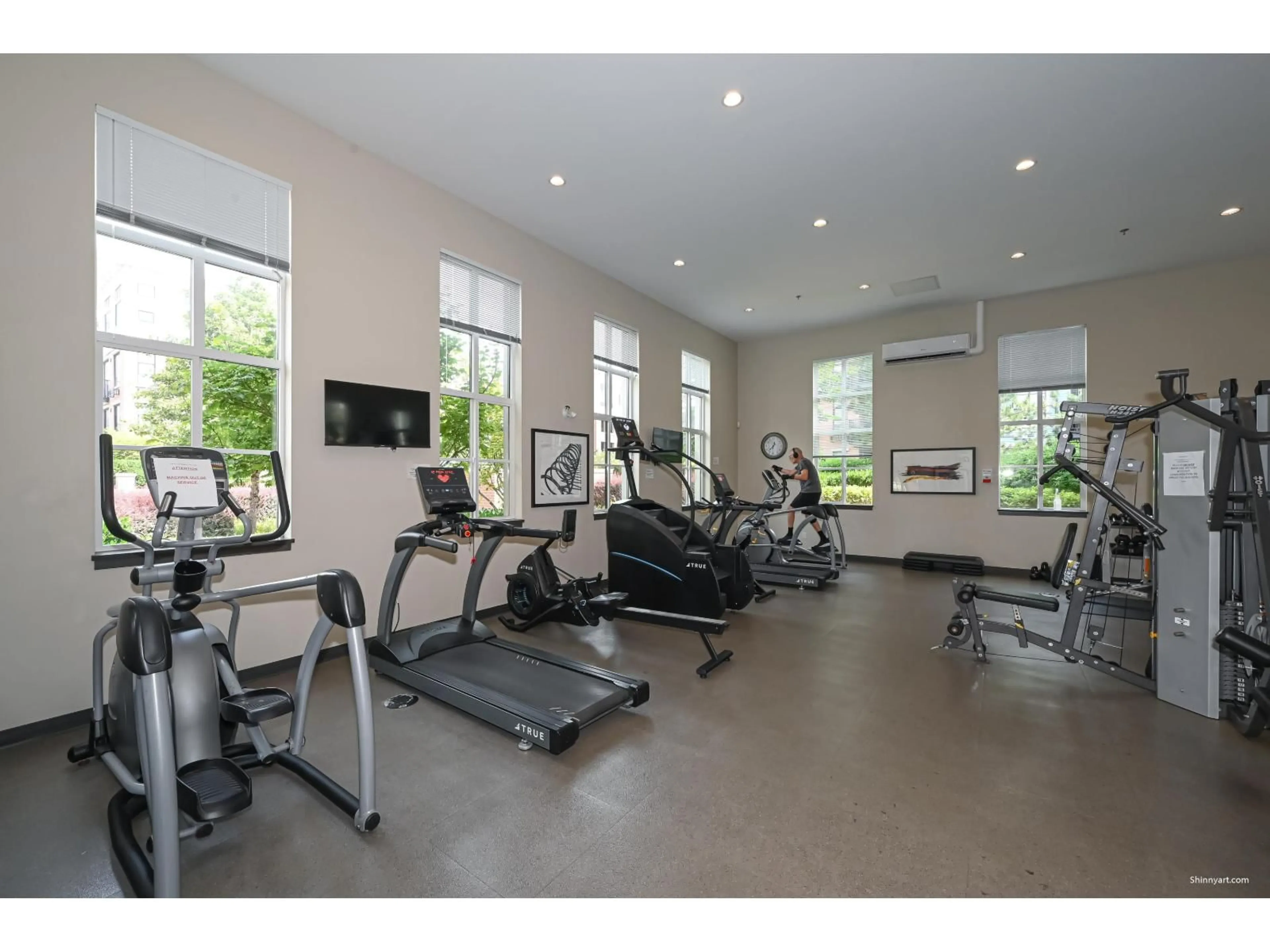 Gym or fitness room for 402 - 15138 34 AVENUE, Surrey British Columbia V3Z0N7