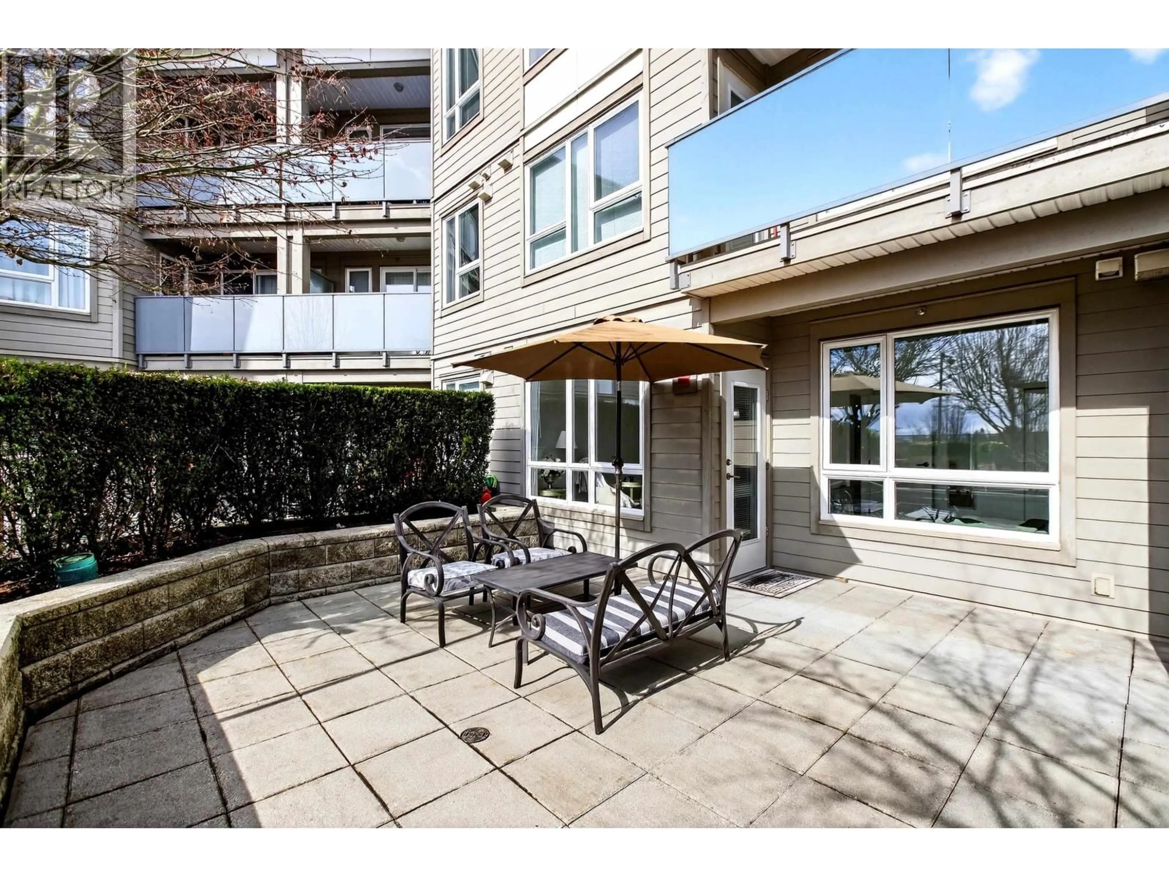 Patio, unknown for 222 - 10880 NO. 5 ROAD, Richmond British Columbia V6W0B3