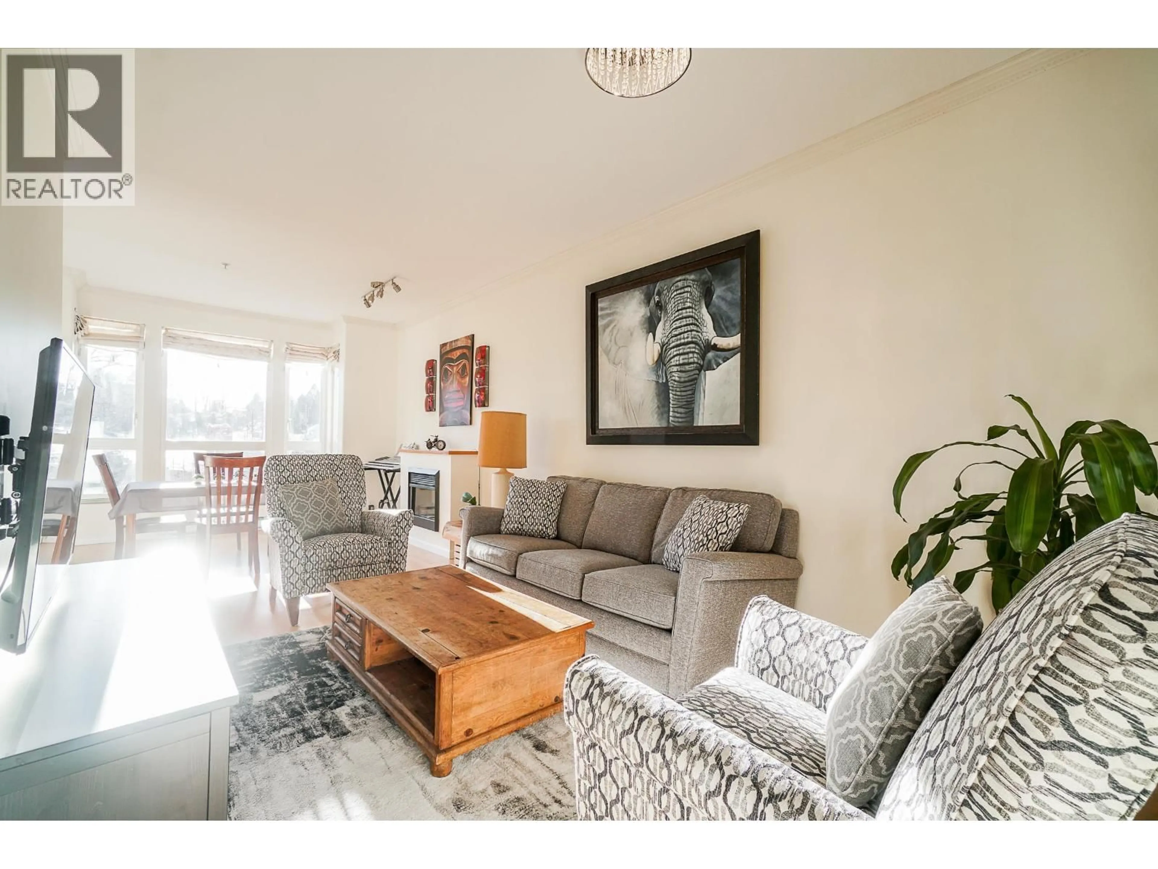 Living room with furniture, unknown for 407 - 14 ROYAL AVENUE, New Westminster British Columbia V3L5W5
