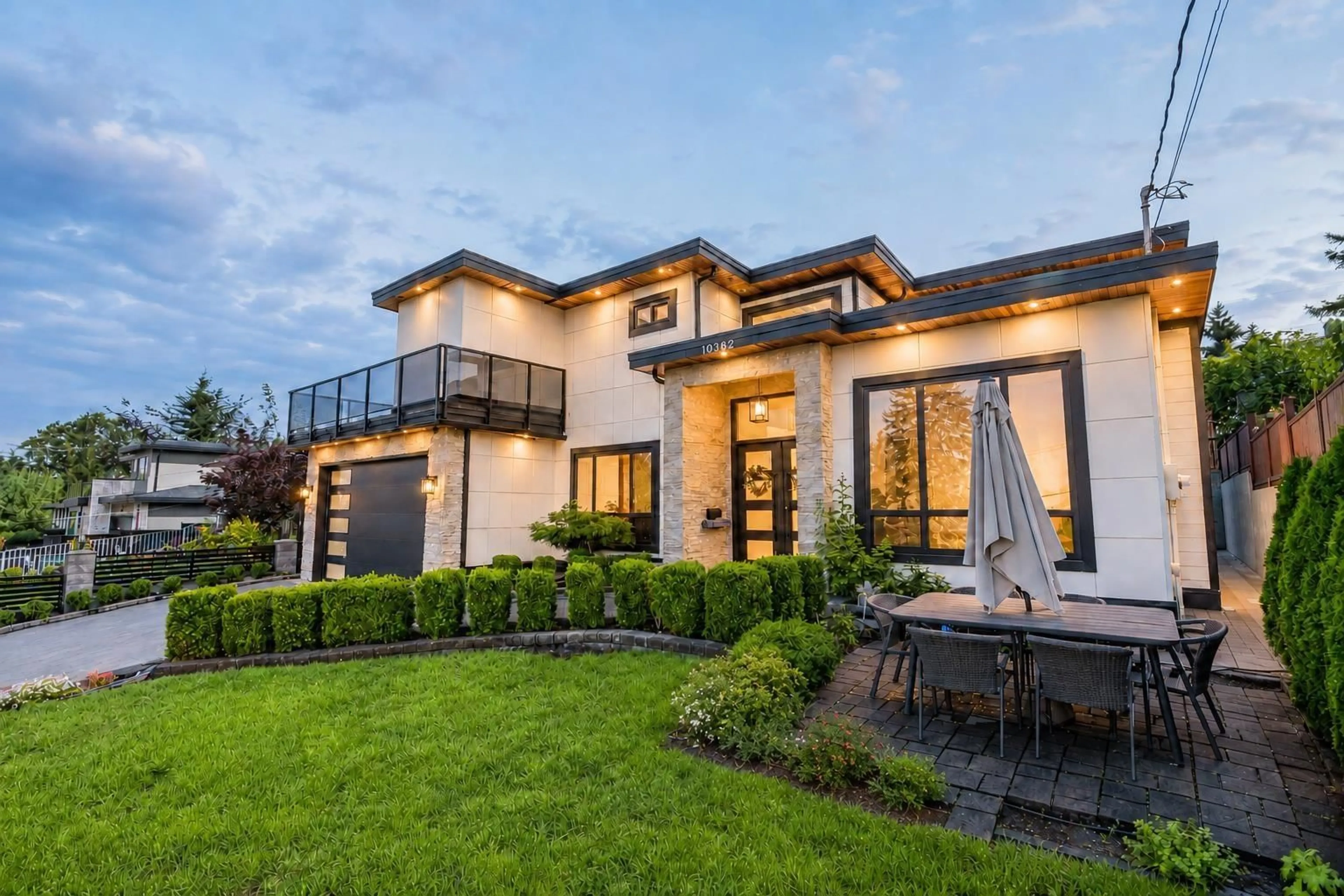 Home with brick exterior material, street for 10362 125 STREET, Surrey British Columbia V3V4Y7