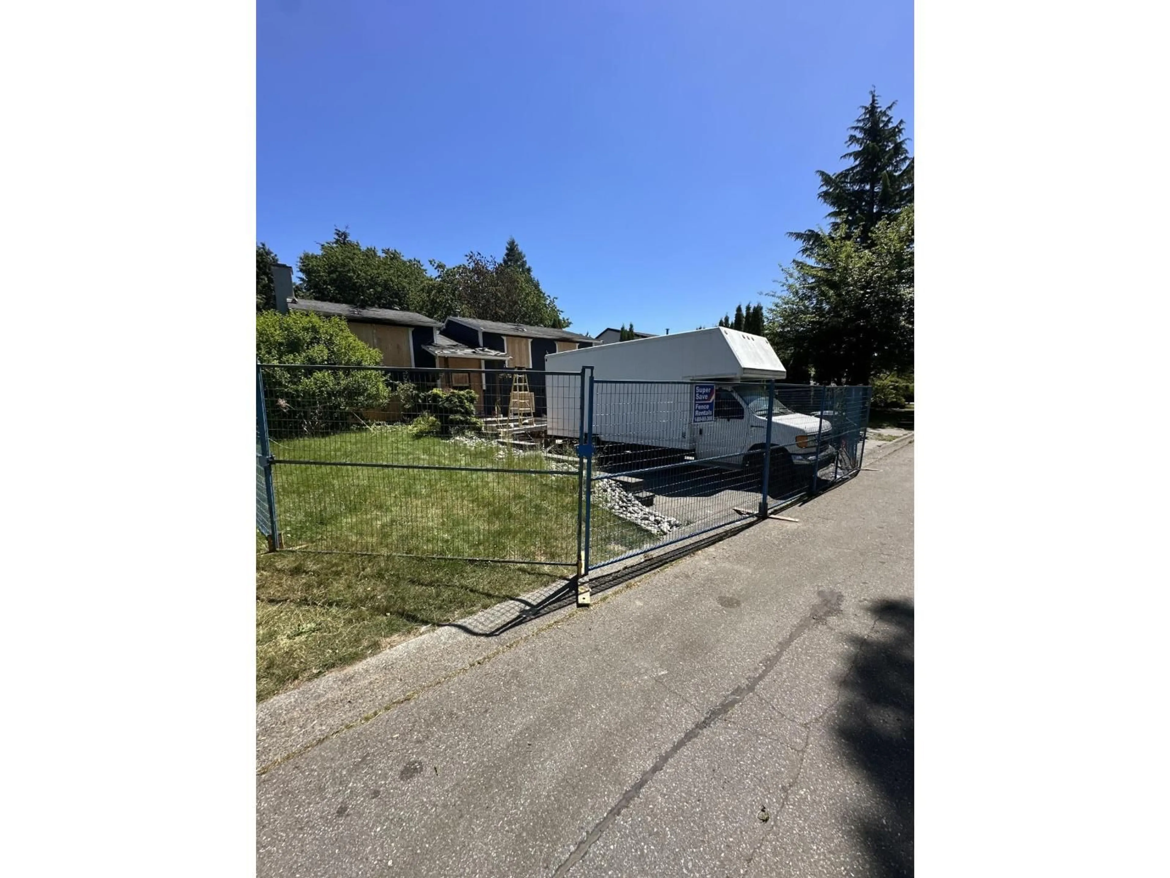 A pic from outside/outdoor area/front of a property/back of a property/a pic from drone, street for 5870 184A STREET, Surrey British Columbia V3S5S7