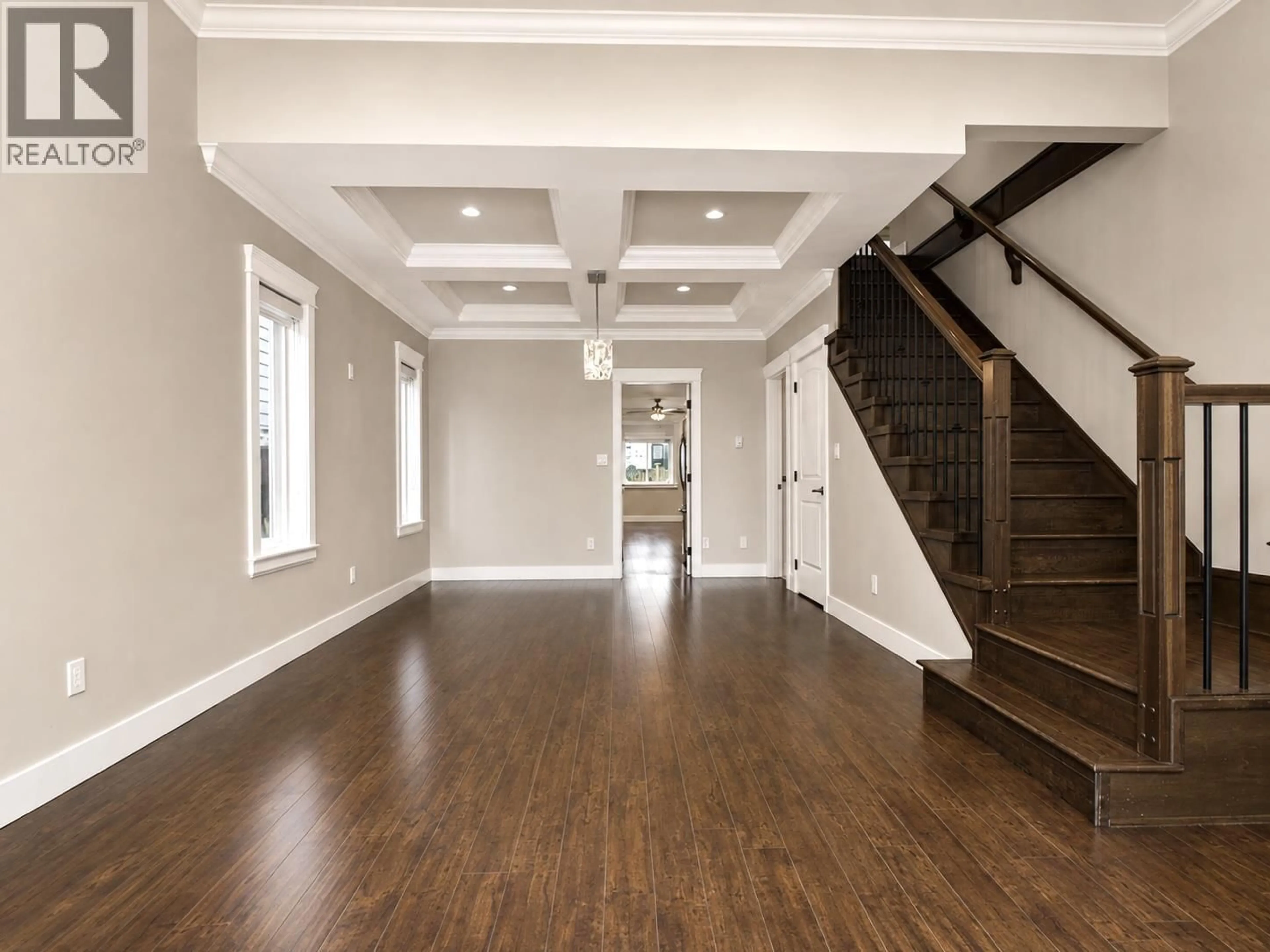 Indoor entryway for 7553 NEWCOMBE STREET, Burnaby British Columbia V3N3V7