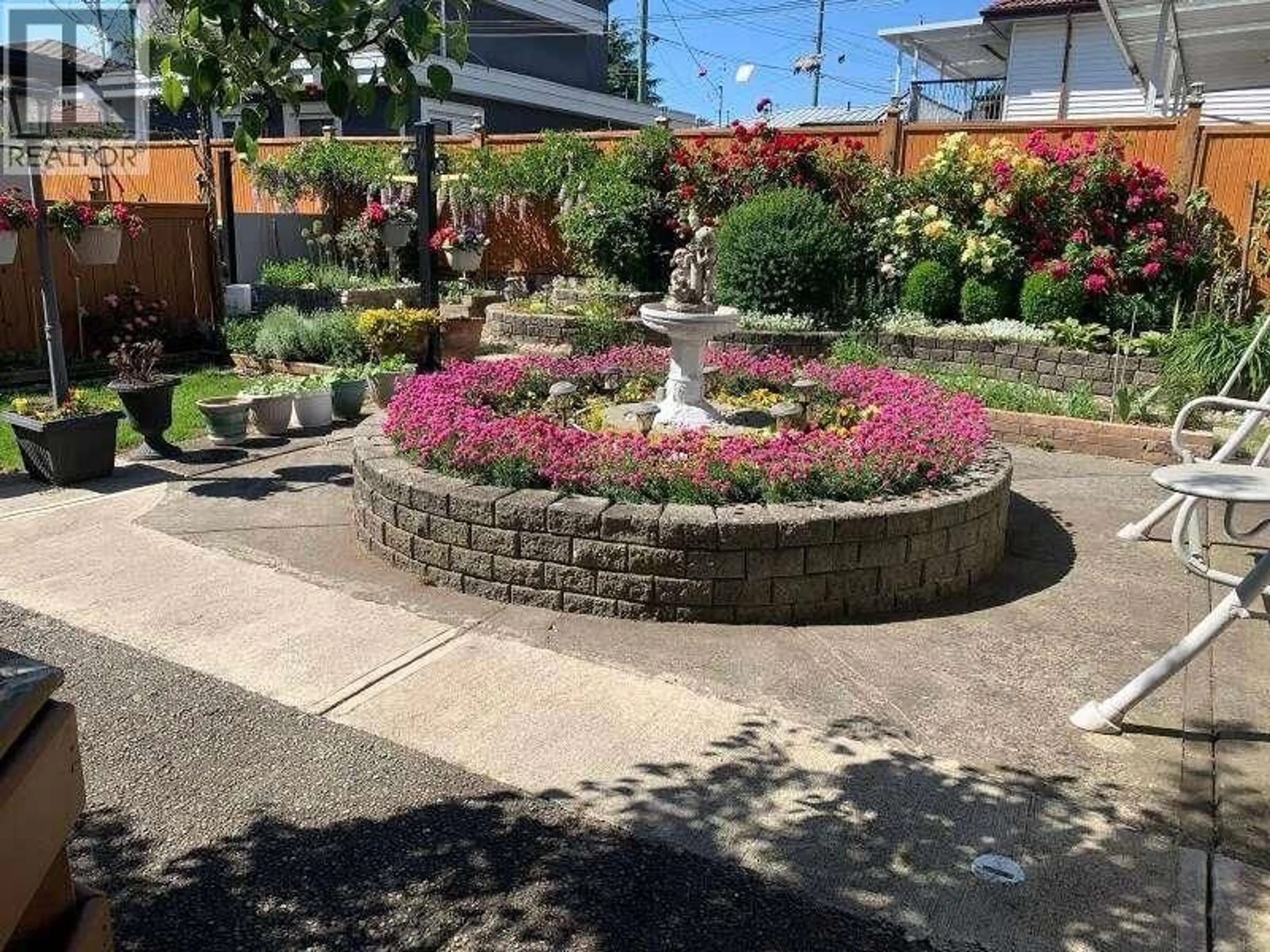 Patio, street for 7495 CULLODEN STREET, Vancouver British Columbia V5X4K3