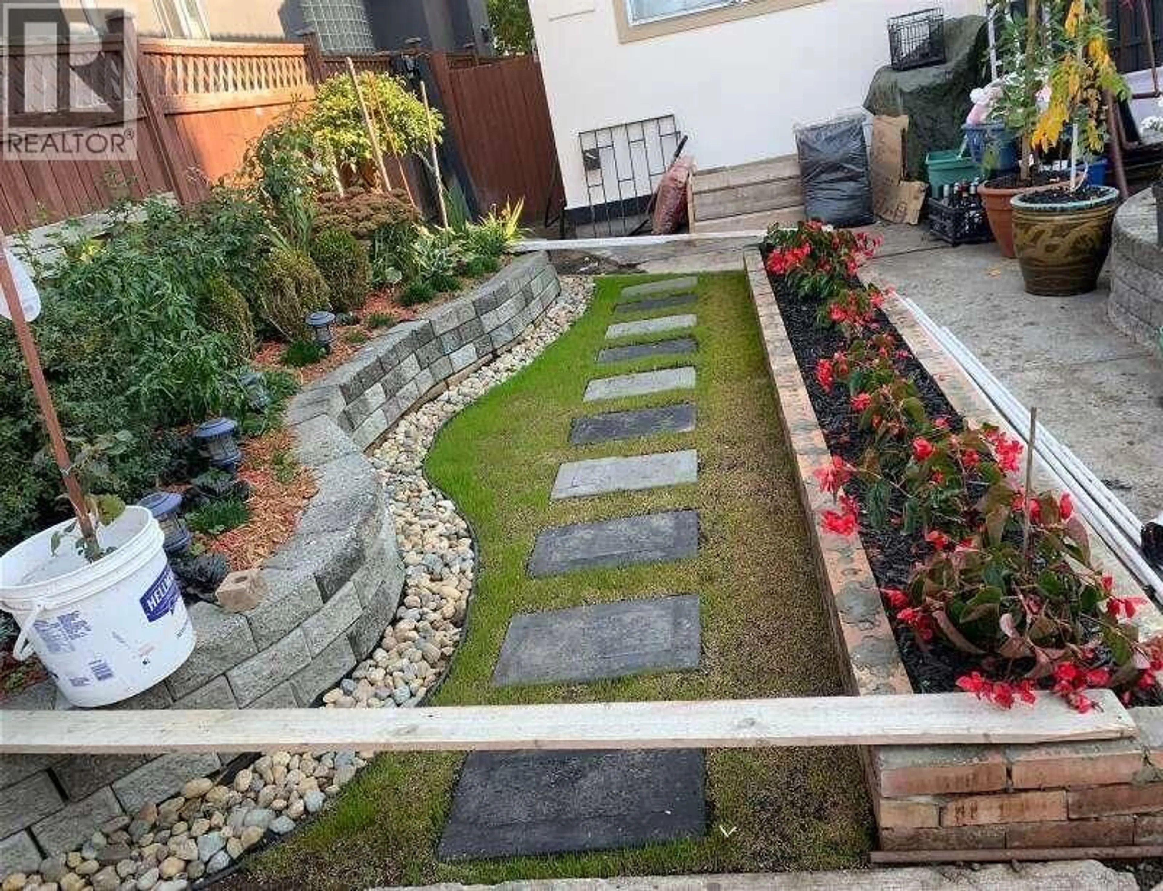 Patio, street for 7495 CULLODEN STREET, Vancouver British Columbia V5X4K3