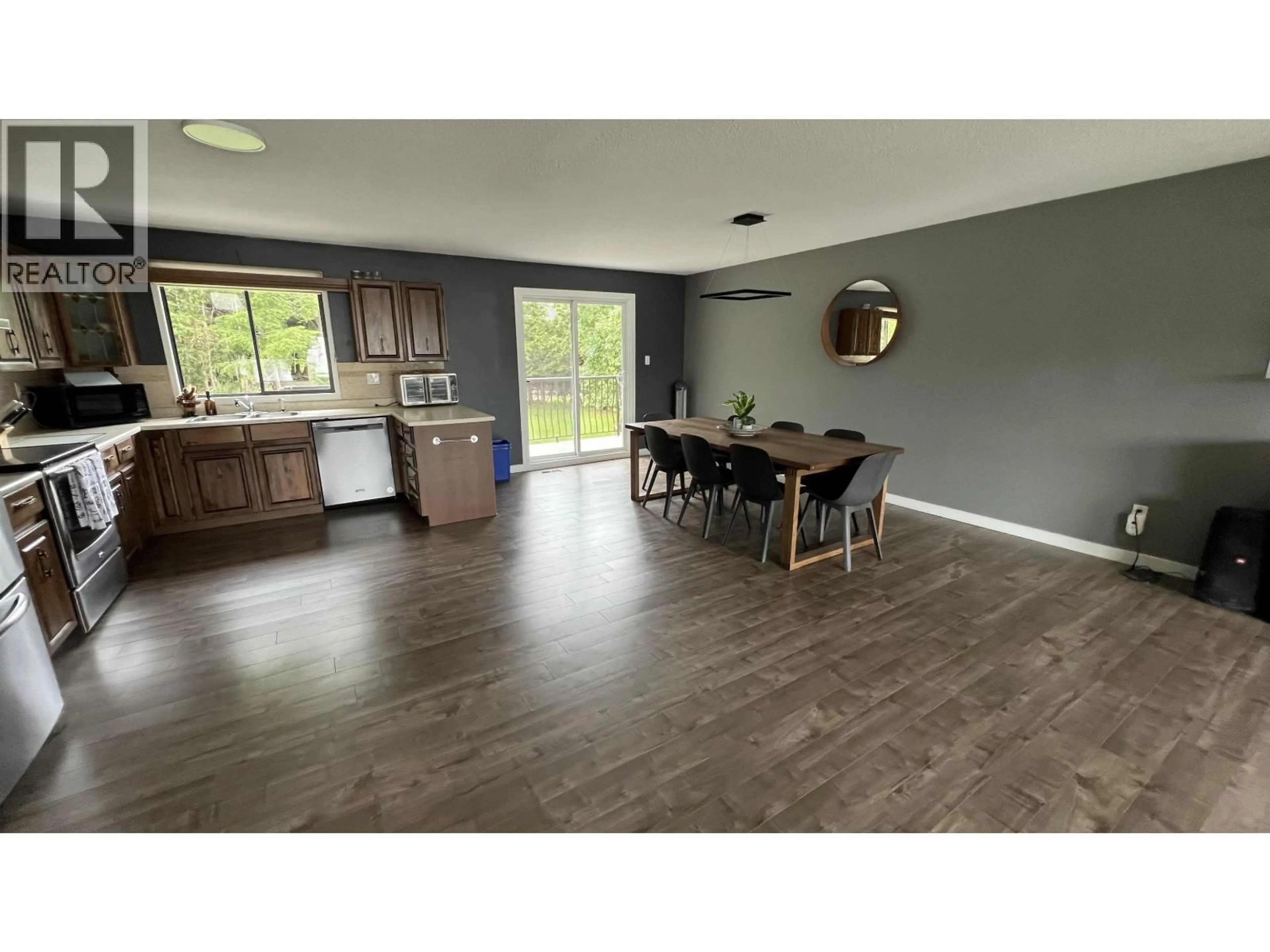 Open concept kitchen, wood/laminate floor for 116 RAVEN PLACE, Prince Rupert British Columbia V8J4E5