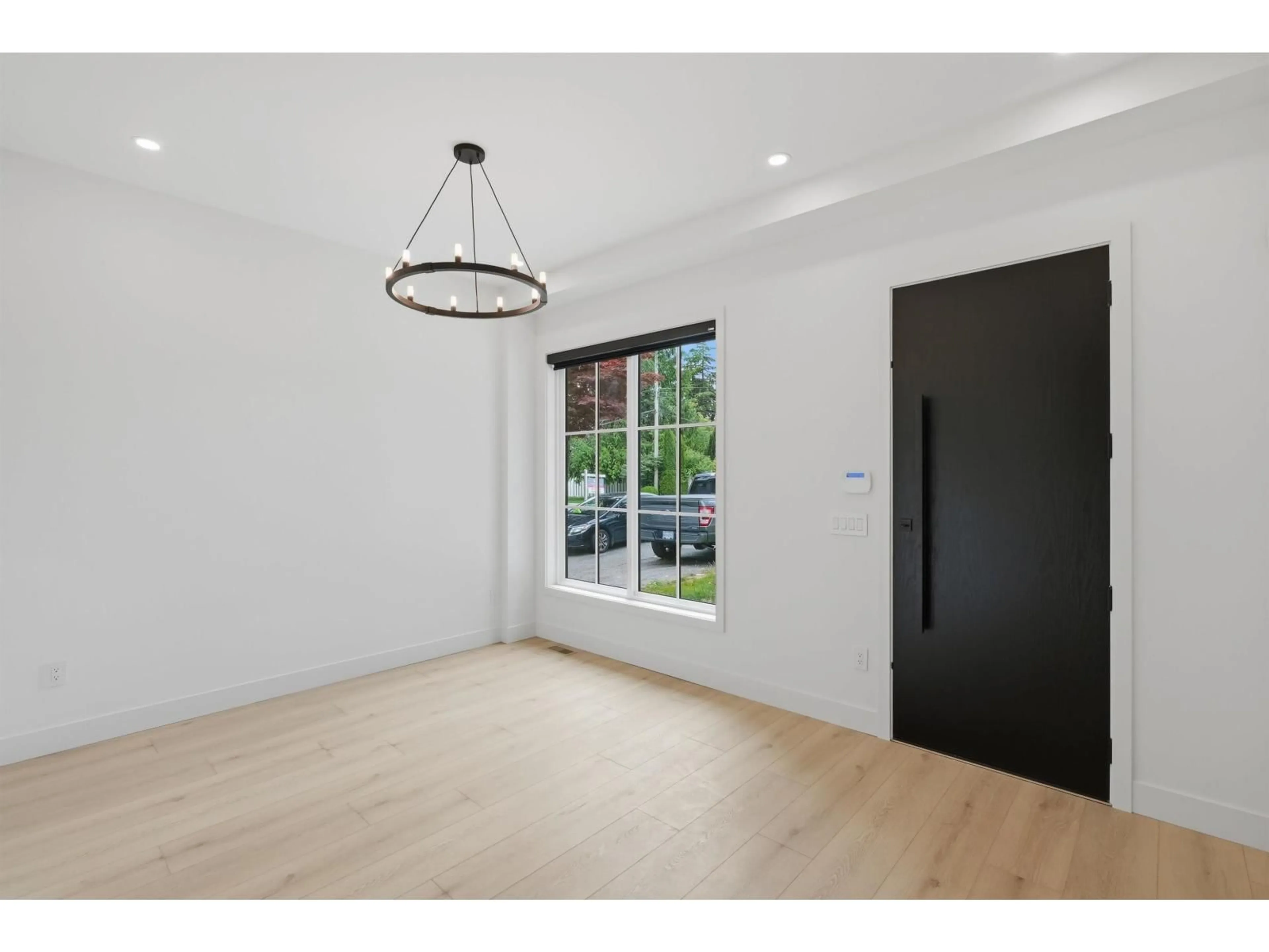 Indoor entryway for 8186 117 STREET, Delta British Columbia V4C7A6