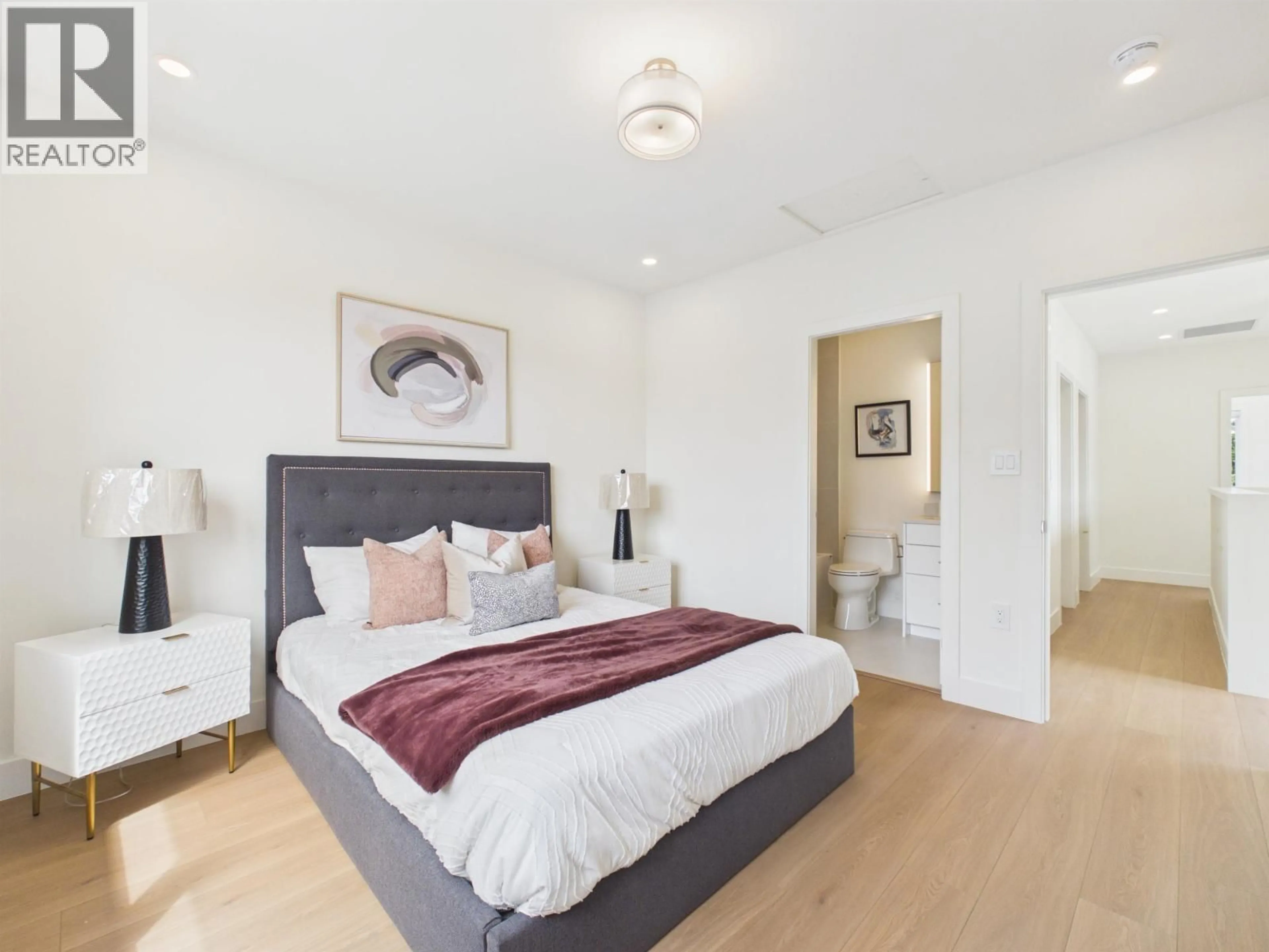 Bedroom with bed, unknown for SL7 - 9880 GRANVILLE AVENUE, Richmond British Columbia V6Y1R3