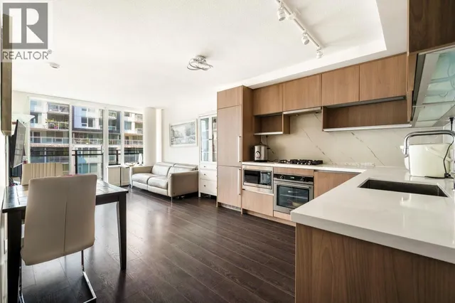 607 - 8833 HAZELBRIDGE WAY, Richmond 3