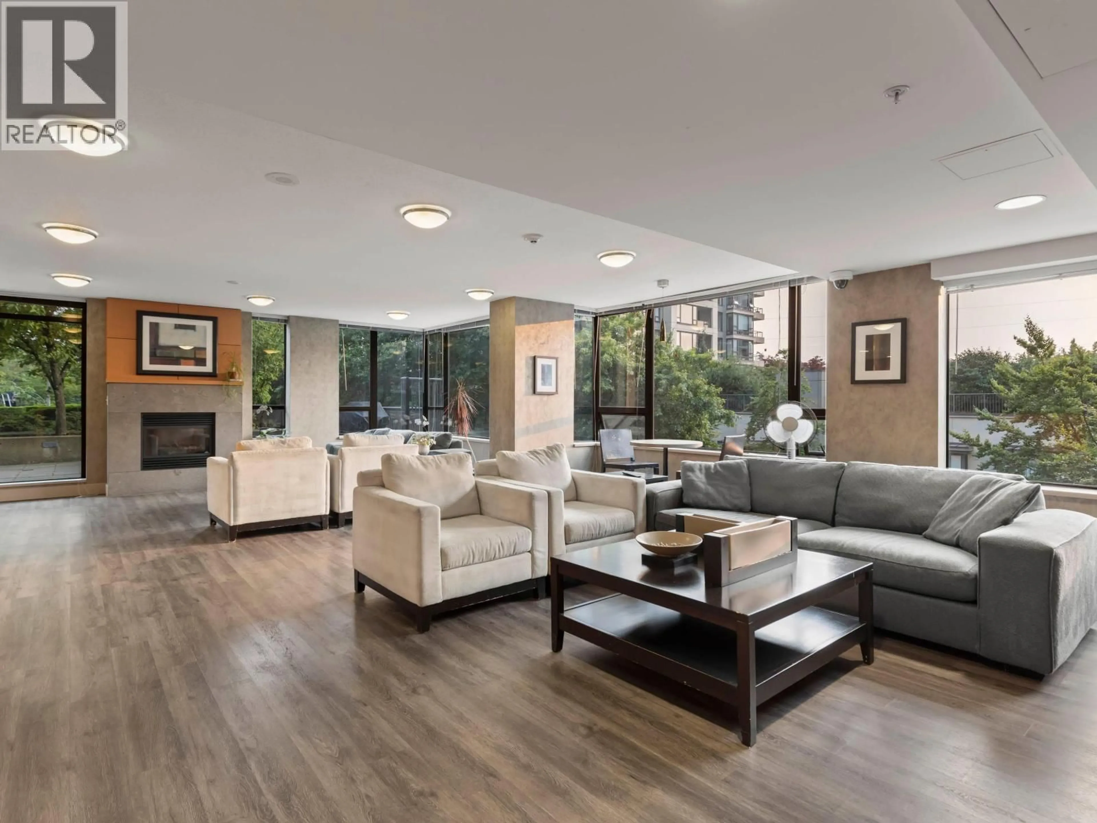 Living room with furniture, unknown for PH1 - 4182 DAWSON STREET, Burnaby British Columbia V5C0A2