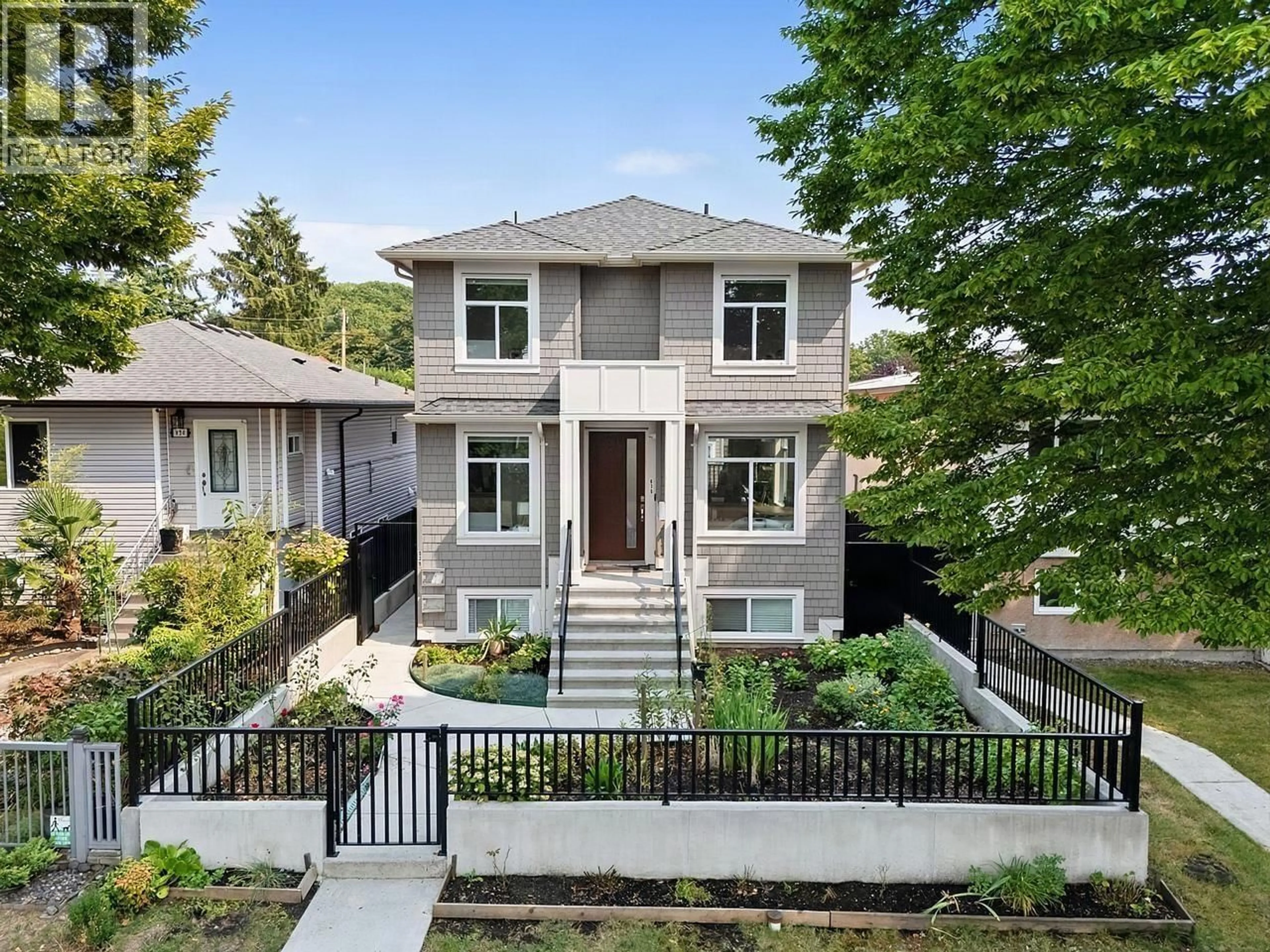 Home with brick exterior material, street for 636 CASSIAR STREET, Vancouver British Columbia V5K4N2