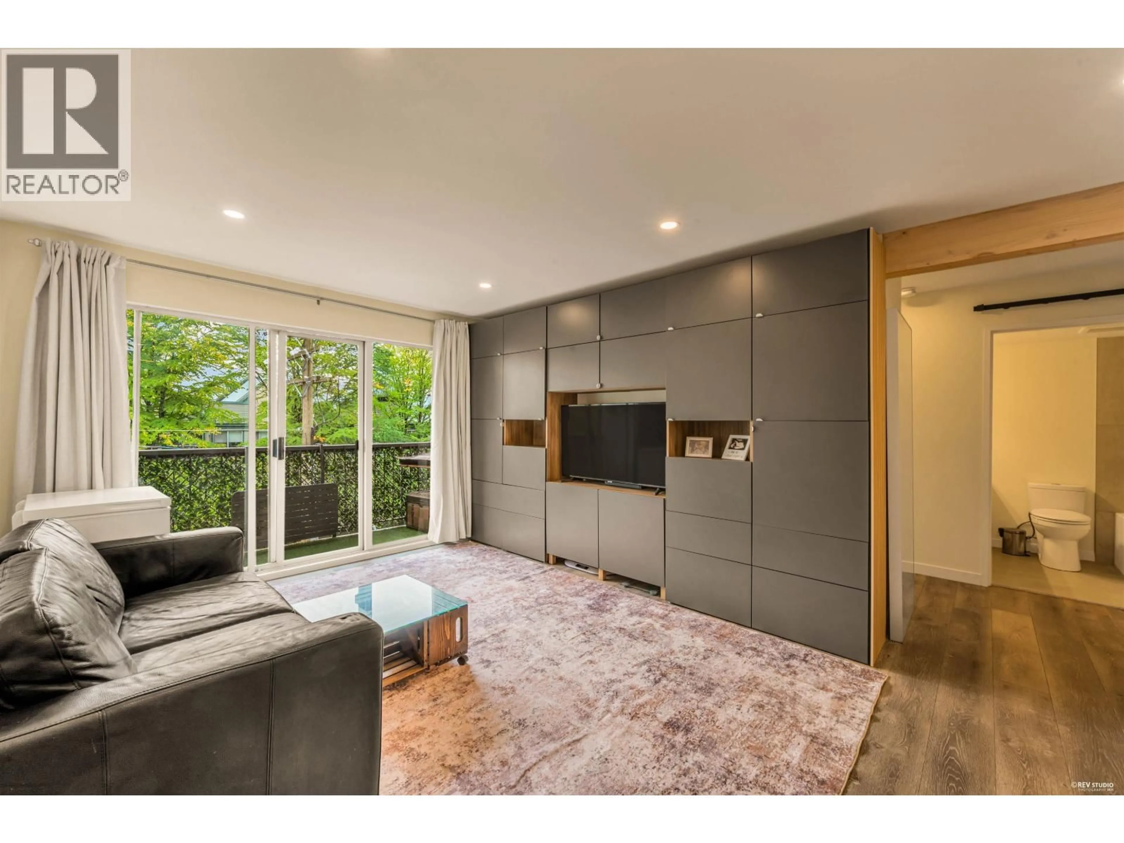Home theater for 310 - 428 AGNES STREET, New Westminster British Columbia V3L1G1