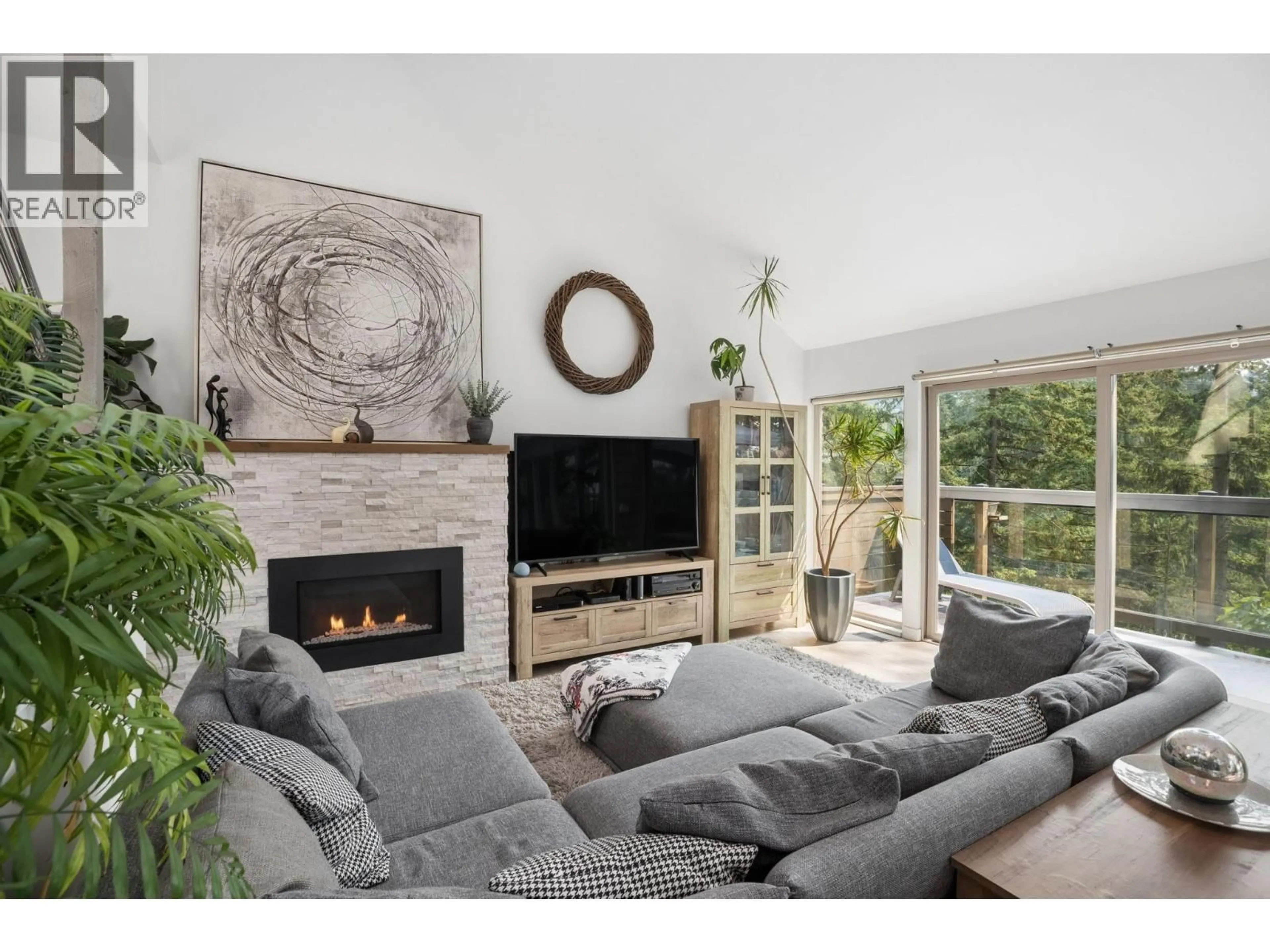 Living room with furniture, unknown for 5781 CRANLEY DRIVE, West Vancouver British Columbia V7W1T1