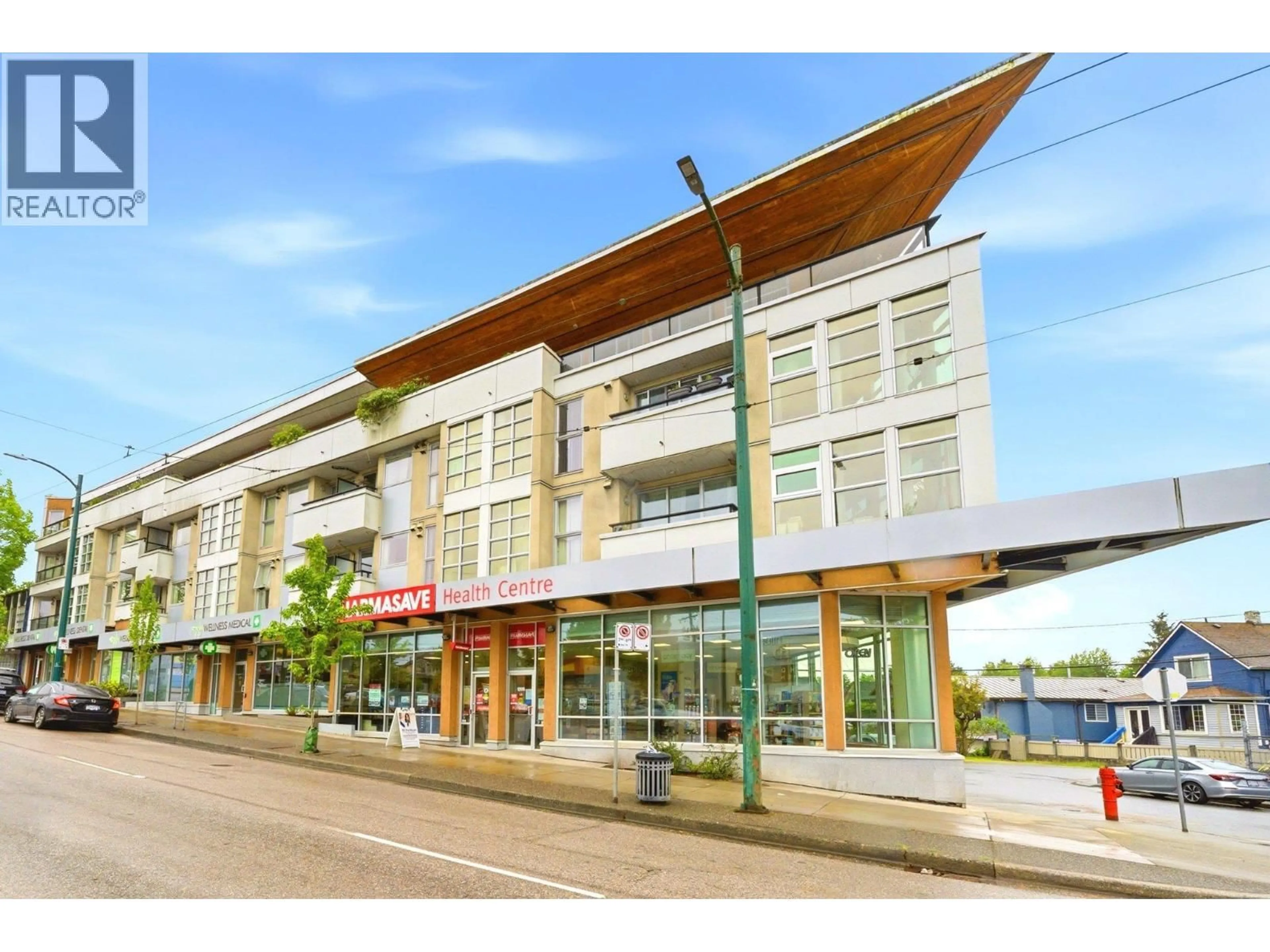 Unknown for 201 - 4338 COMMERCIAL STREET, Vancouver British Columbia V5N4G6