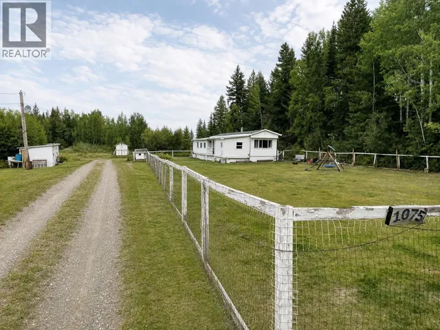 1075 FALCON ROAD, Quesnel 2