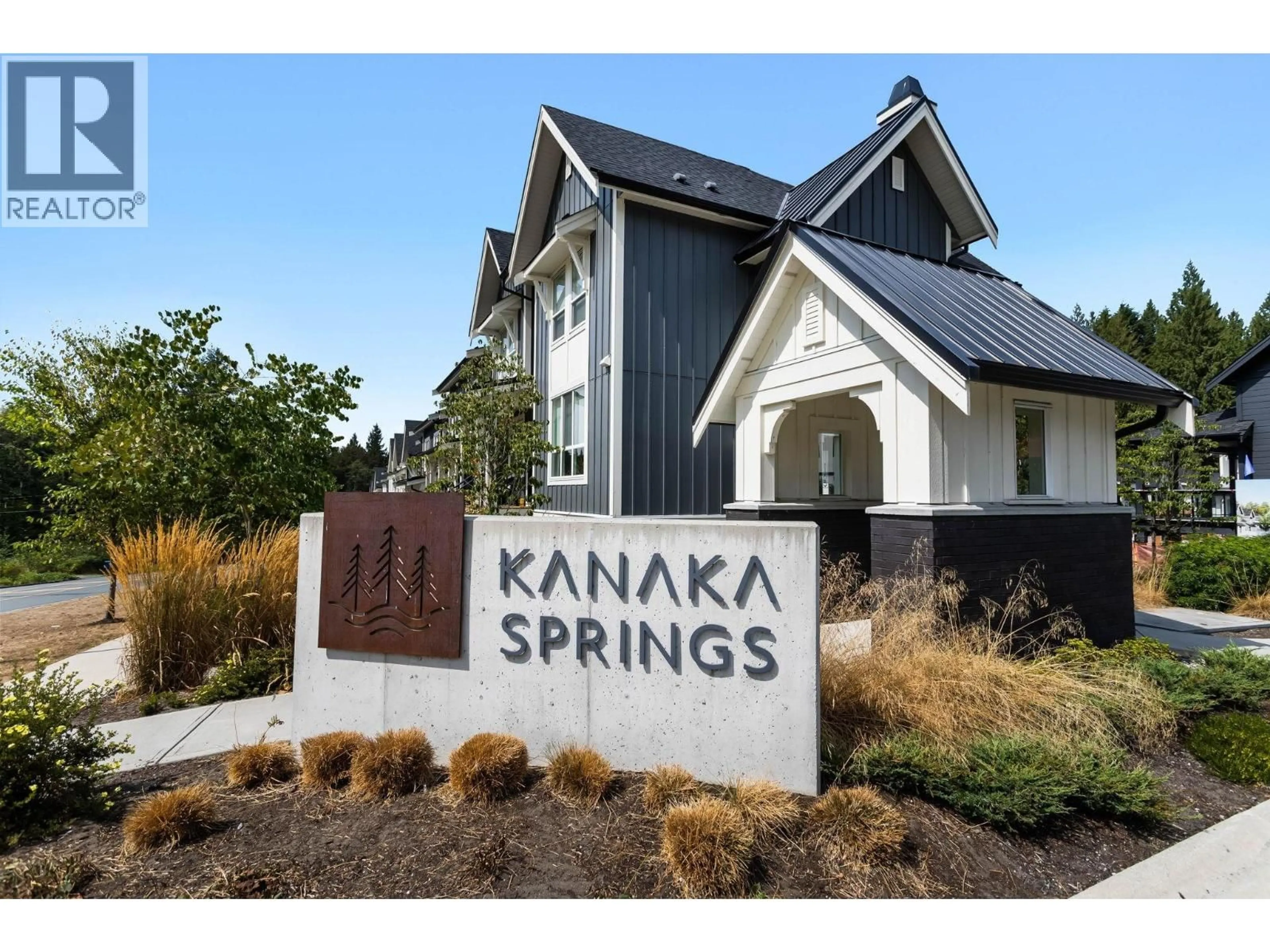 Home with vinyl exterior material, street for 149 - 24951 112 AVENUE, Maple Ridge British Columbia V2W1Z6
