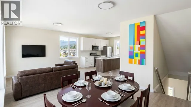 3 - 1417 ALDER DRIVE, Pemberton 2
