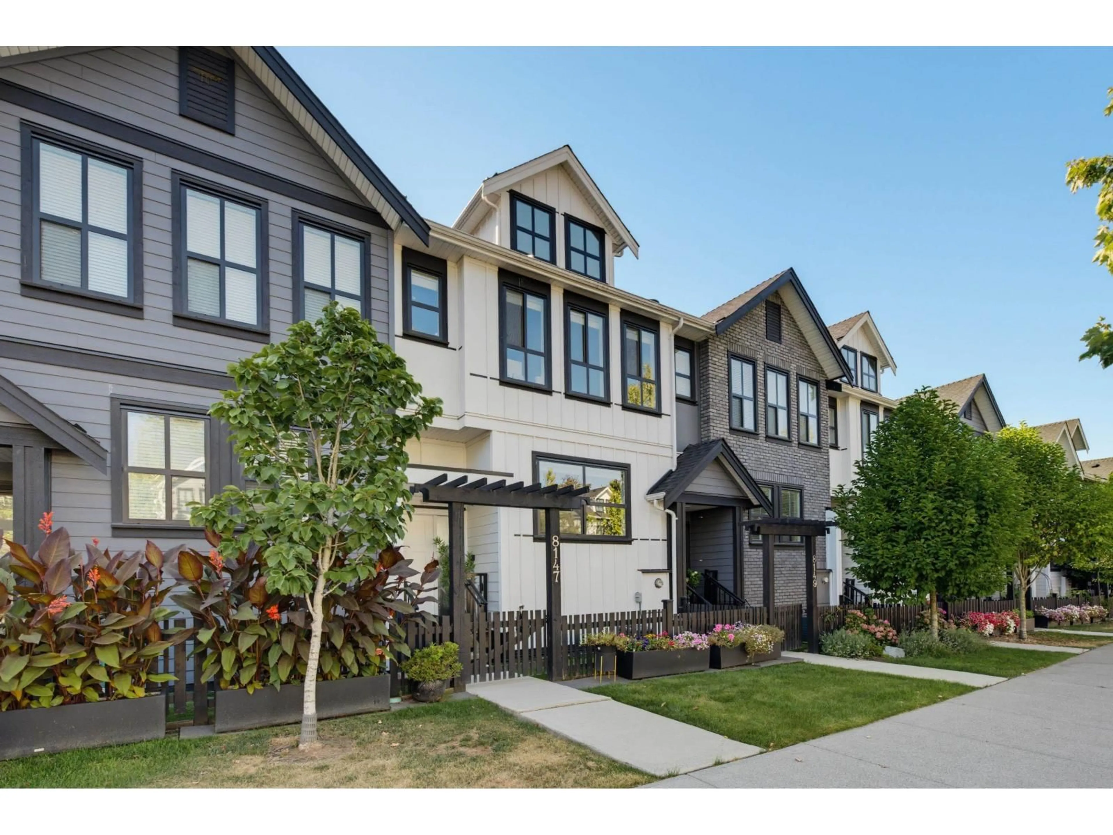 Unknown for 8147 202 STREET, Langley British Columbia V2Y3K2