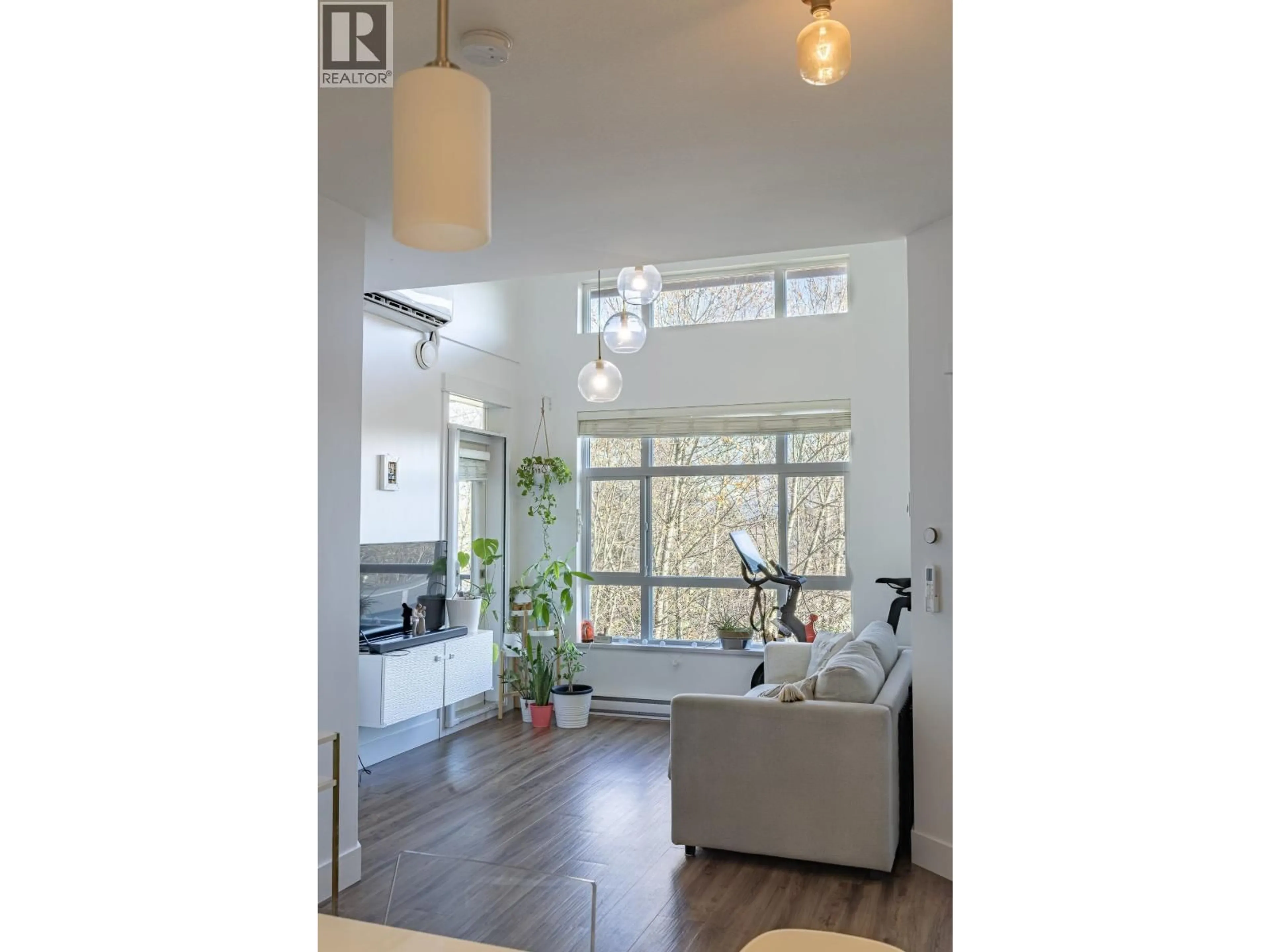 Unknown for 611 - 2465 WILSON AVENUE, Port Coquitlam British Columbia V3C0E6