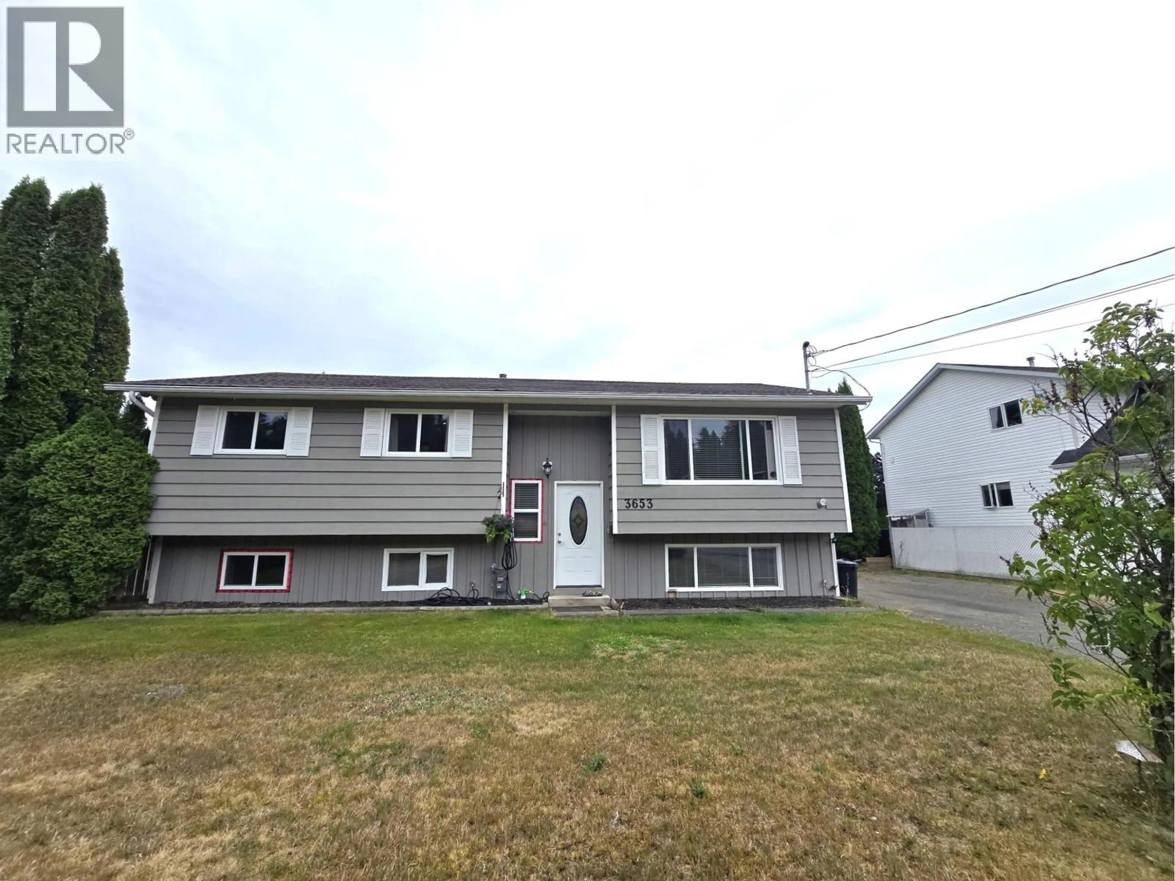 Home with vinyl exterior material, street for 3653 HAWTHORNE AVENUE, Terrace British Columbia V8G5E1