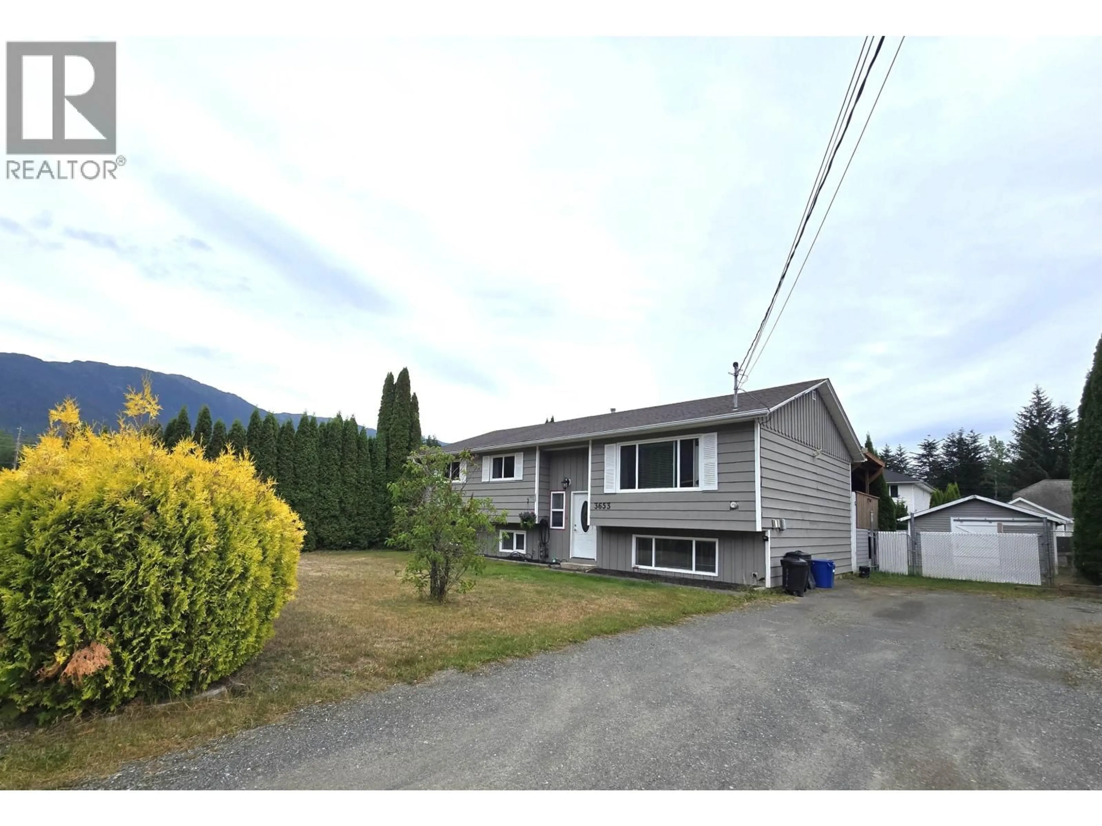 A pic from outside/outdoor area/front of a property/back of a property/a pic from drone, mountain view for 3653 HAWTHORNE AVENUE, Terrace British Columbia V8G5E1