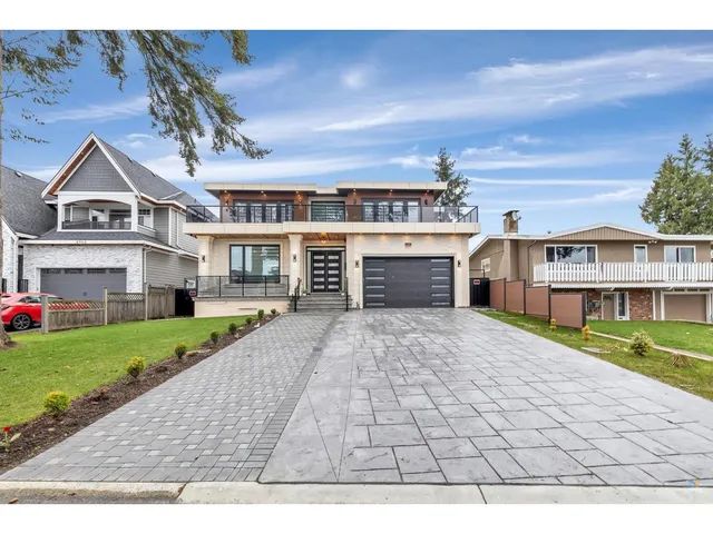 12621 89A AVENUE, Surrey 3