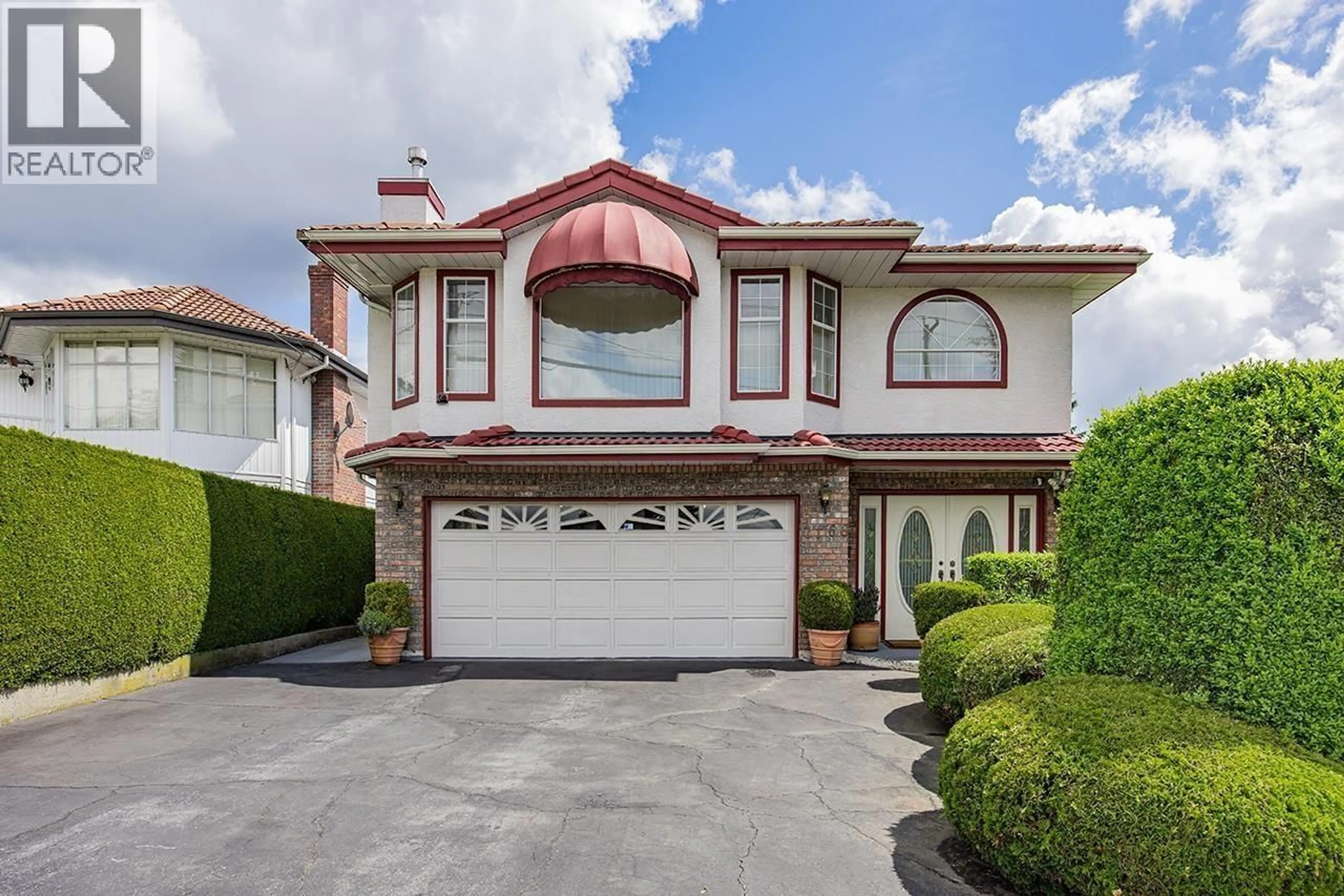 Home with vinyl exterior material, street for 7168 SUSSEX AVENUE, Burnaby British Columbia V5J3V3