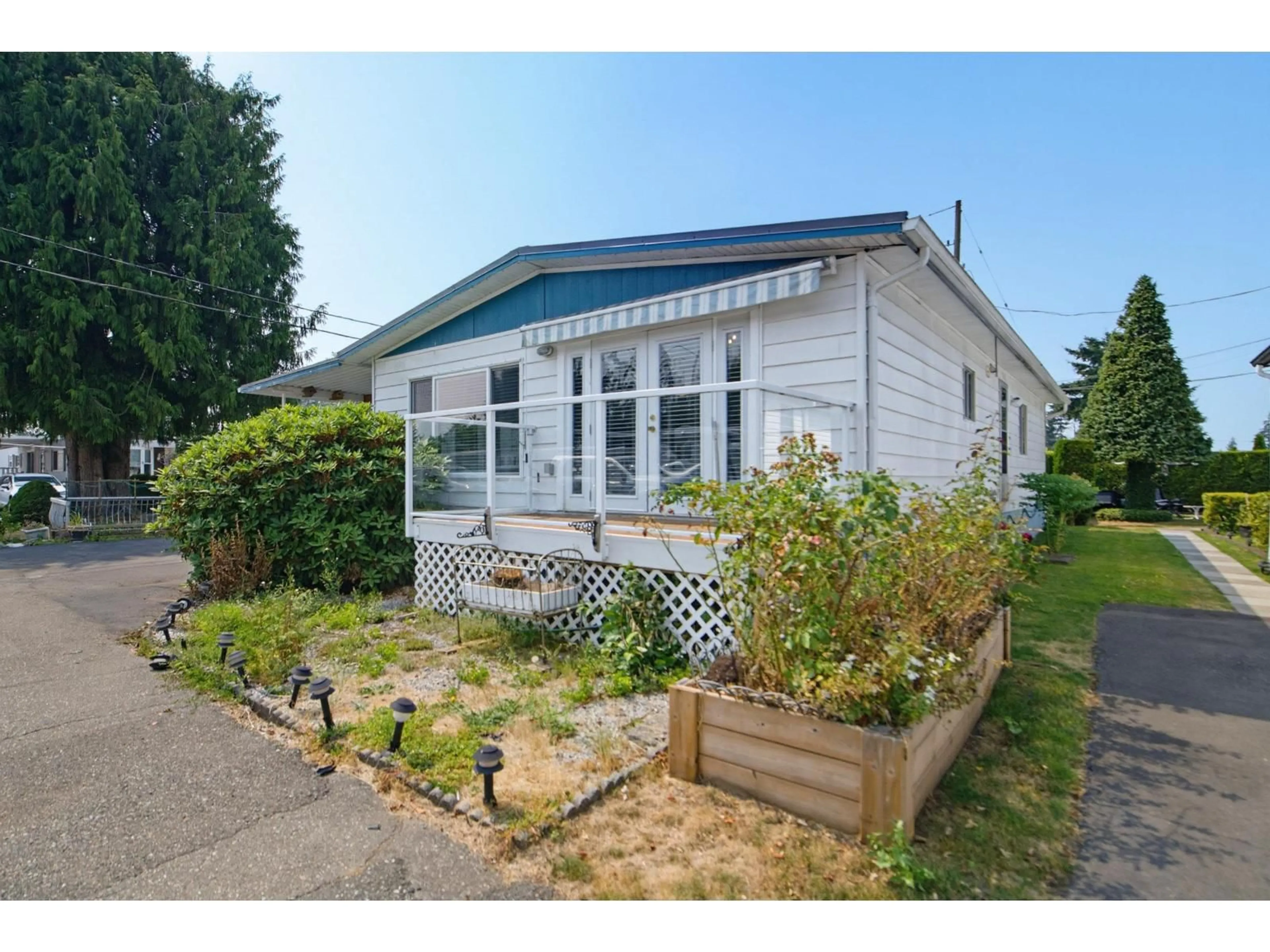 Home with vinyl exterior material, street for 12 - 4426 232 STREET, Langley British Columbia V2Z2S2