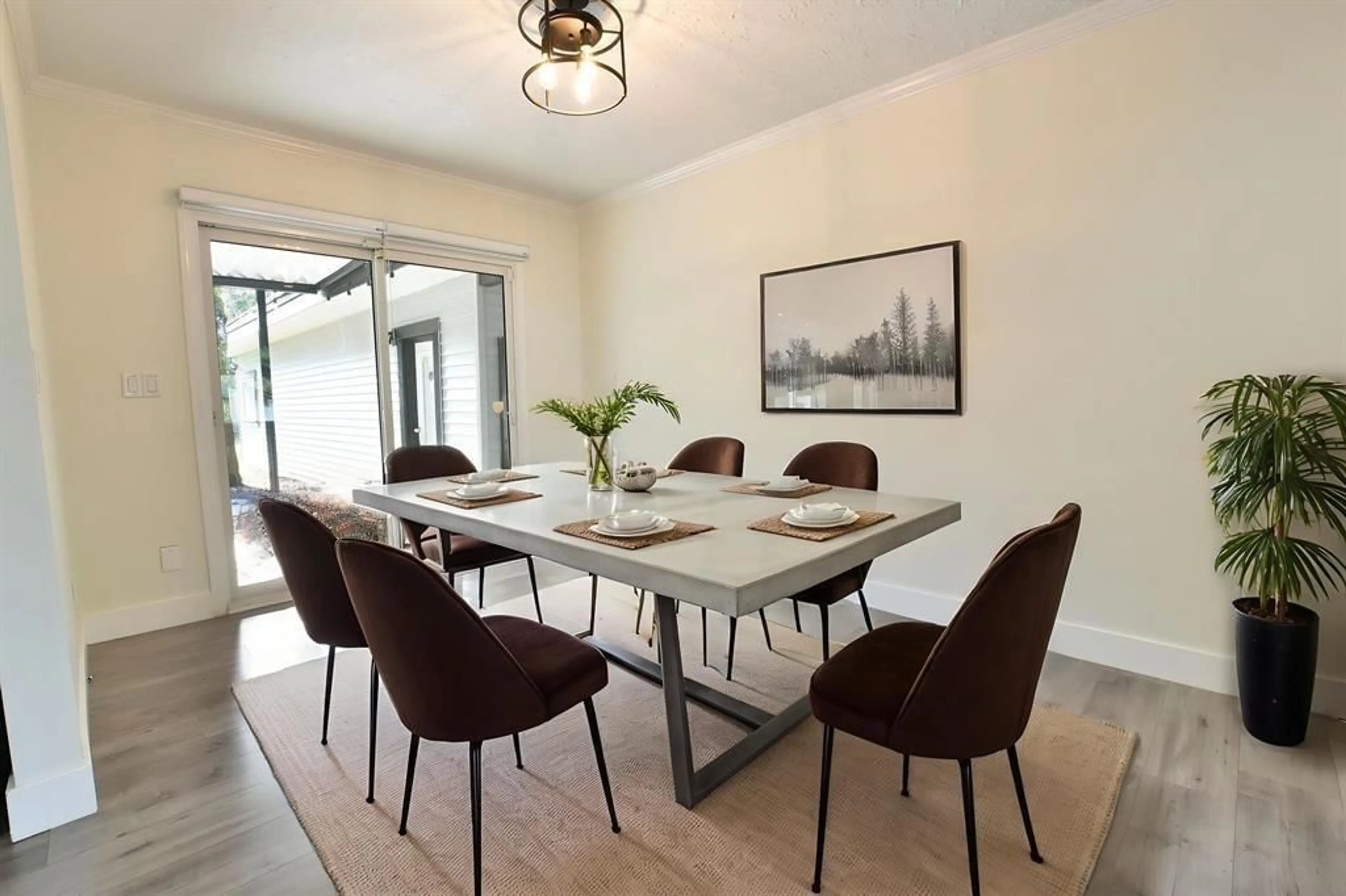 Dining room, ceramic/tile floor for 20572 43 AVENUE, Langley British Columbia V4A3C2