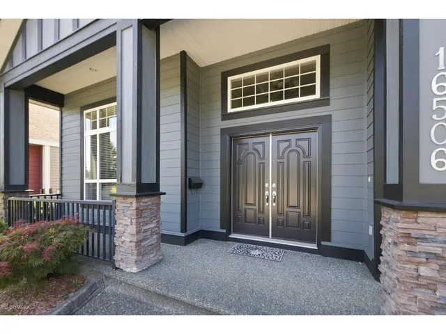 16506 104 AVENUE, Surrey 4