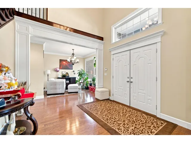 16506 104 AVENUE, Surrey 5