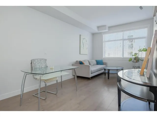 214 - 20696 EASTLEIGH CRESCENT, Langley 2