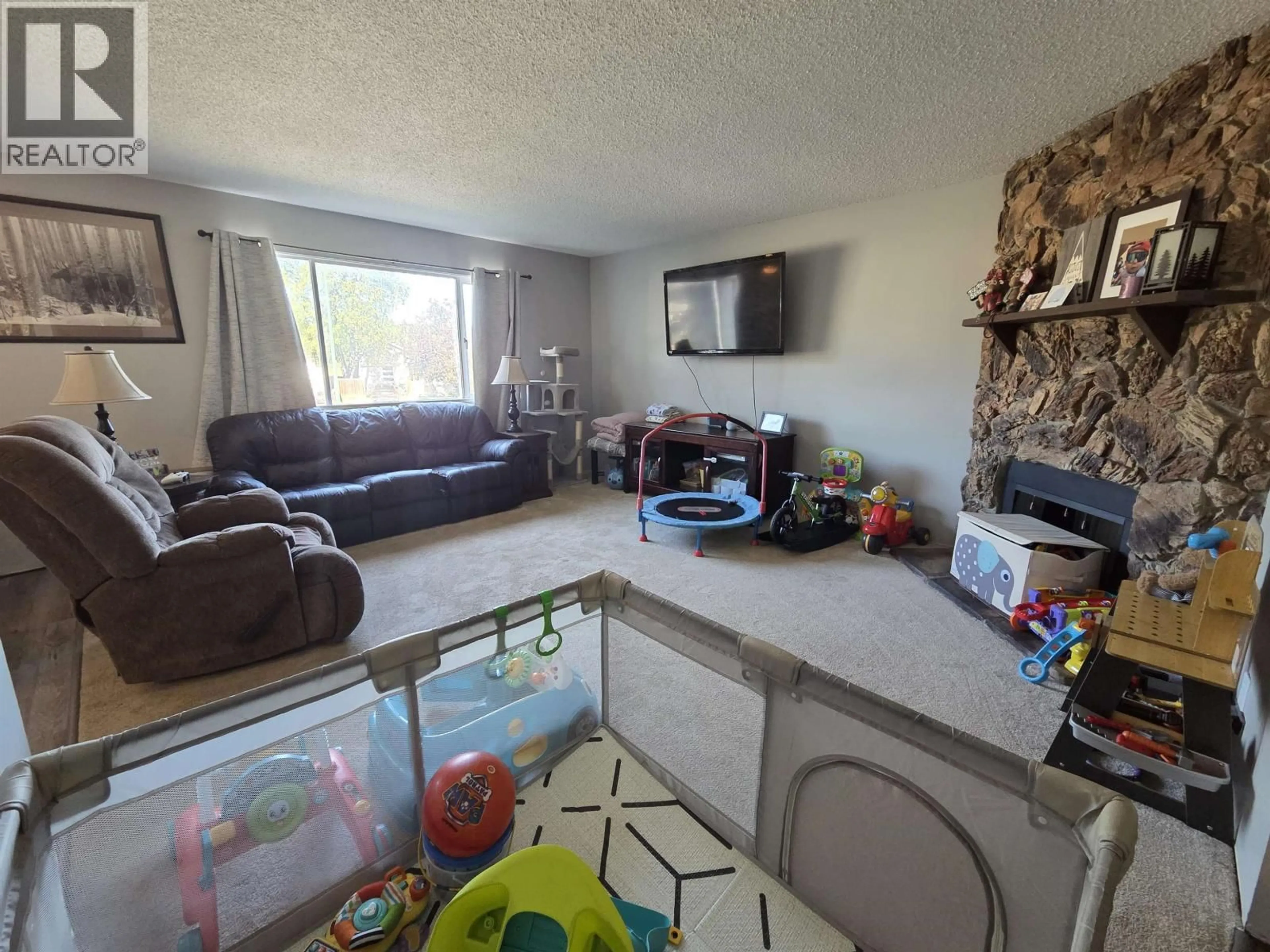 A pic of a room for 7078 HARVARD CRESCENT, Prince George British Columbia V2N2V7