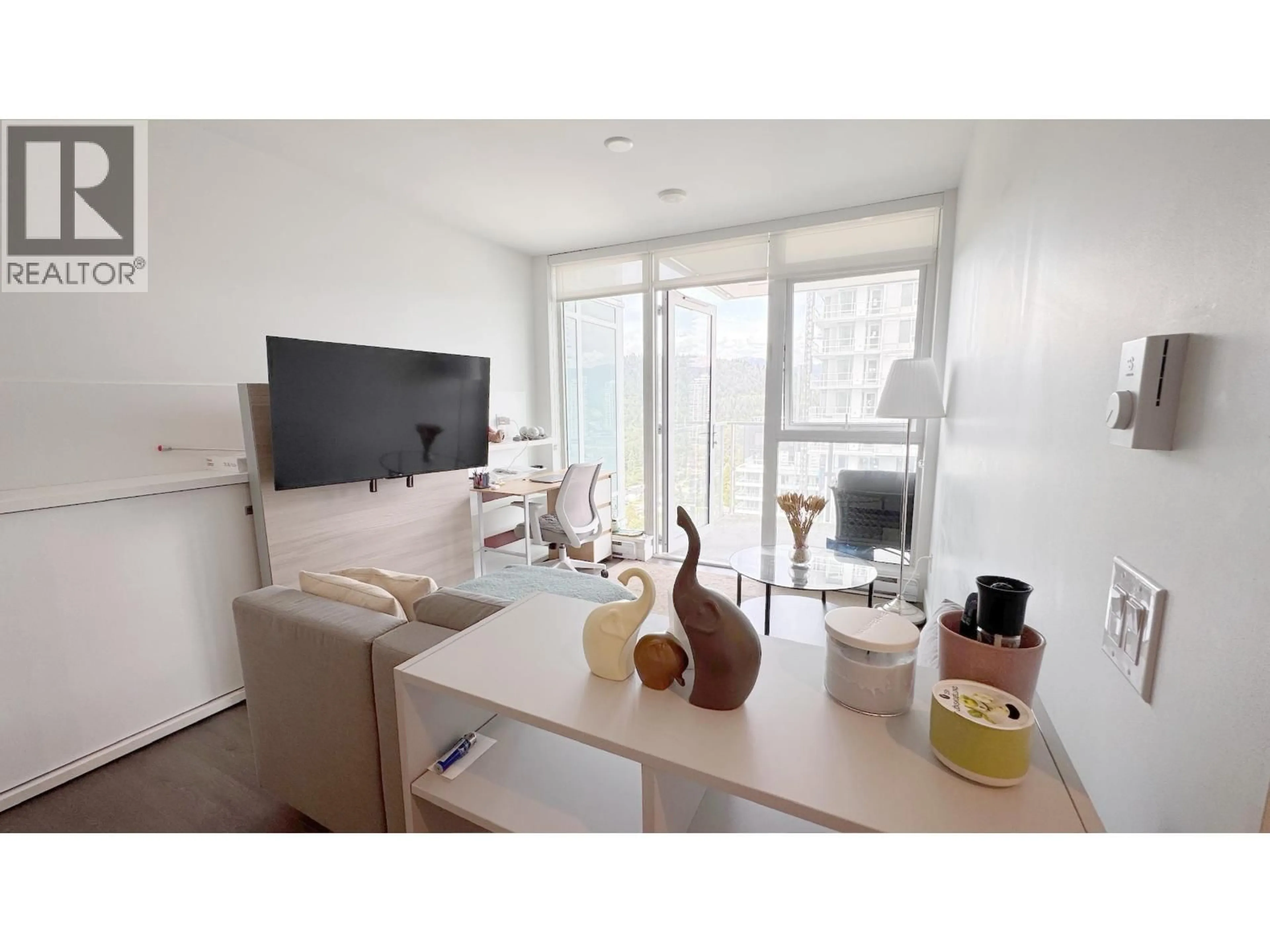 A pic of a room for 2408 - 652 WHITING WAY, Coquitlam British Columbia V3J0K3