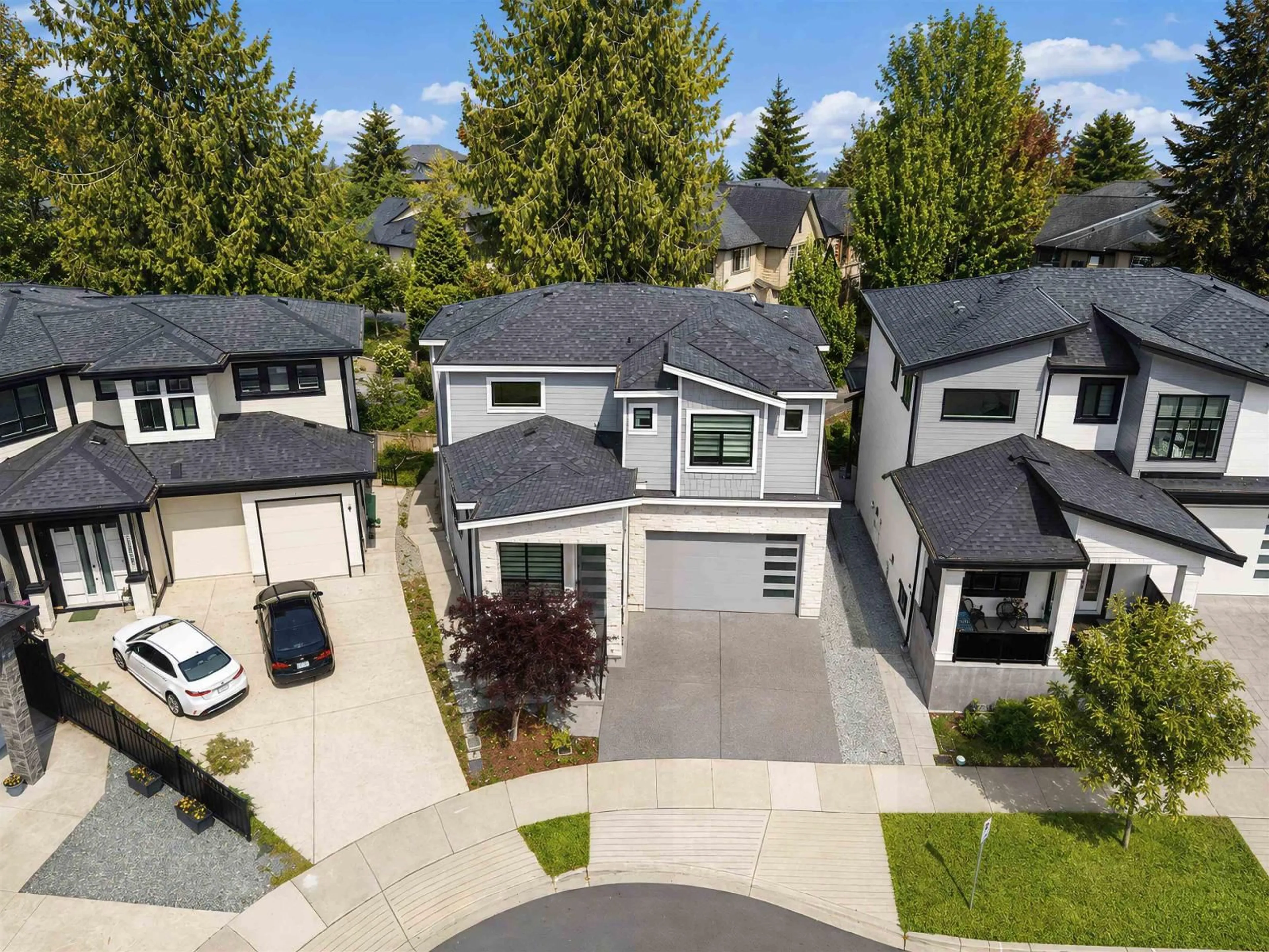 A pic from outside/outdoor area/front of a property/back of a property/a pic from drone, street for 6342 150A STREET, Surrey British Columbia V3S3H8
