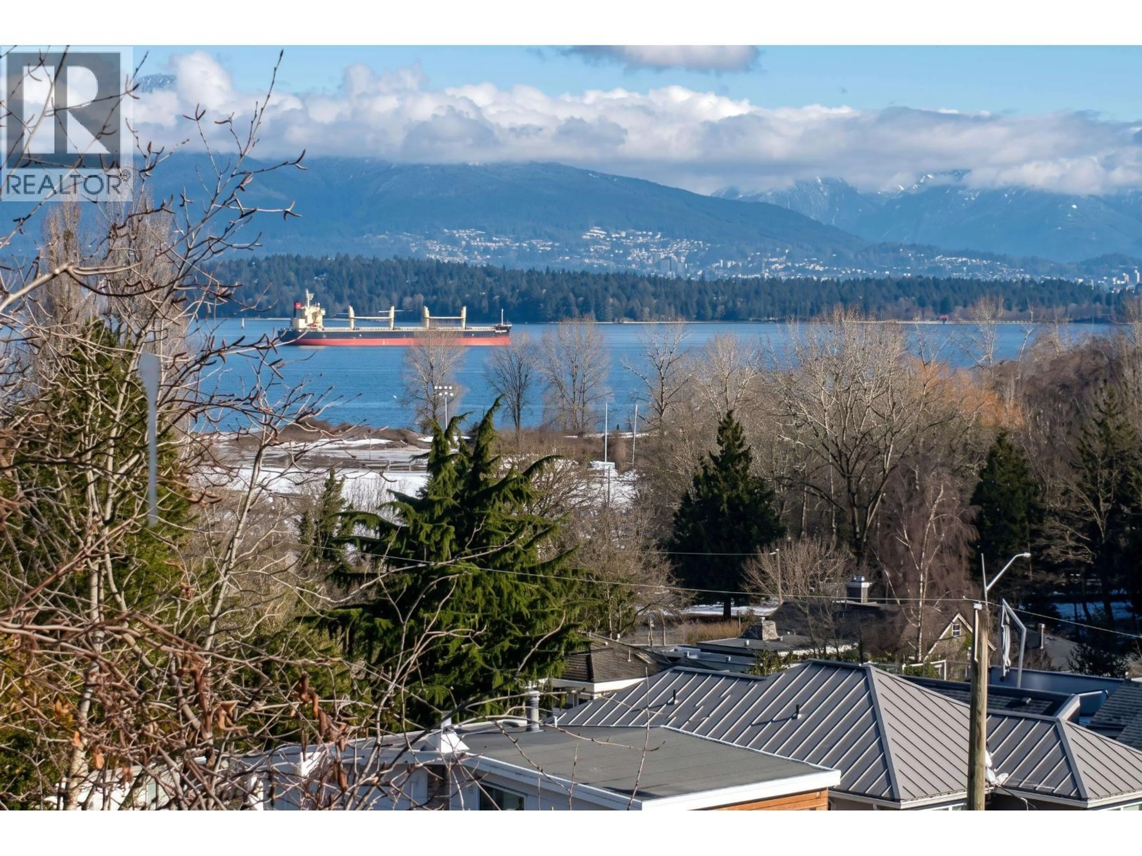 A pic from outside/outdoor area/front of a property/back of a property/a pic from drone, water/lake/river/ocean view for 4390 LOCARNO CRESCENT, Vancouver British Columbia V6R1G3
